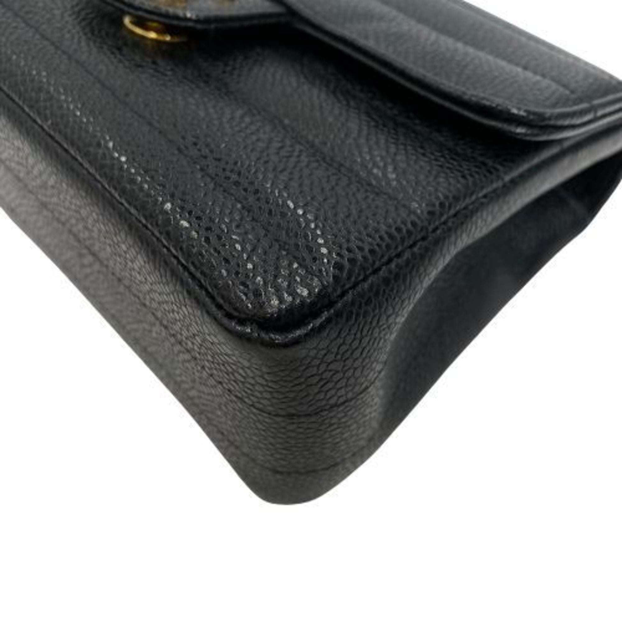 Chanel Black Shoulder Bag (Pre-Owned)