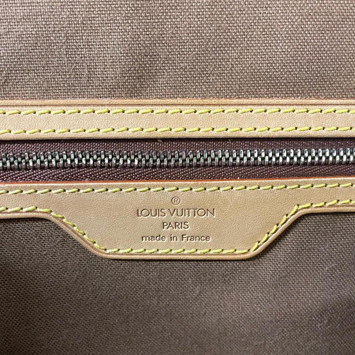 Louis Vuitton Brown Monogram Canvas Handbag (Pre-Owned)