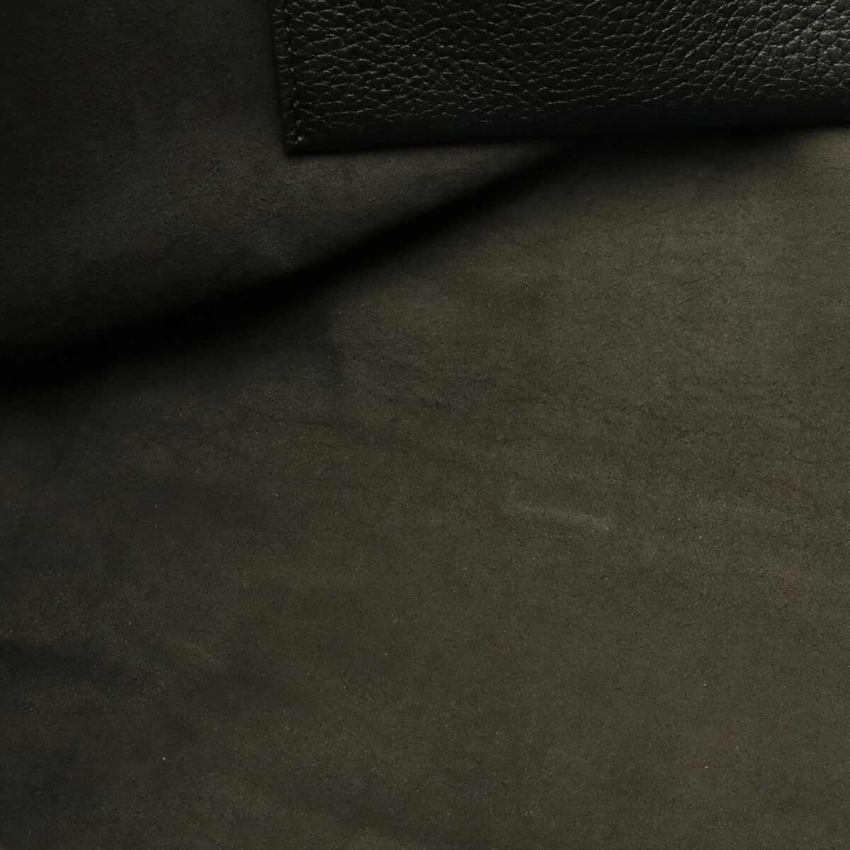 Louis Vuitton Noir Leather Shoulder Bag Tote Bag (Pre-Owned)