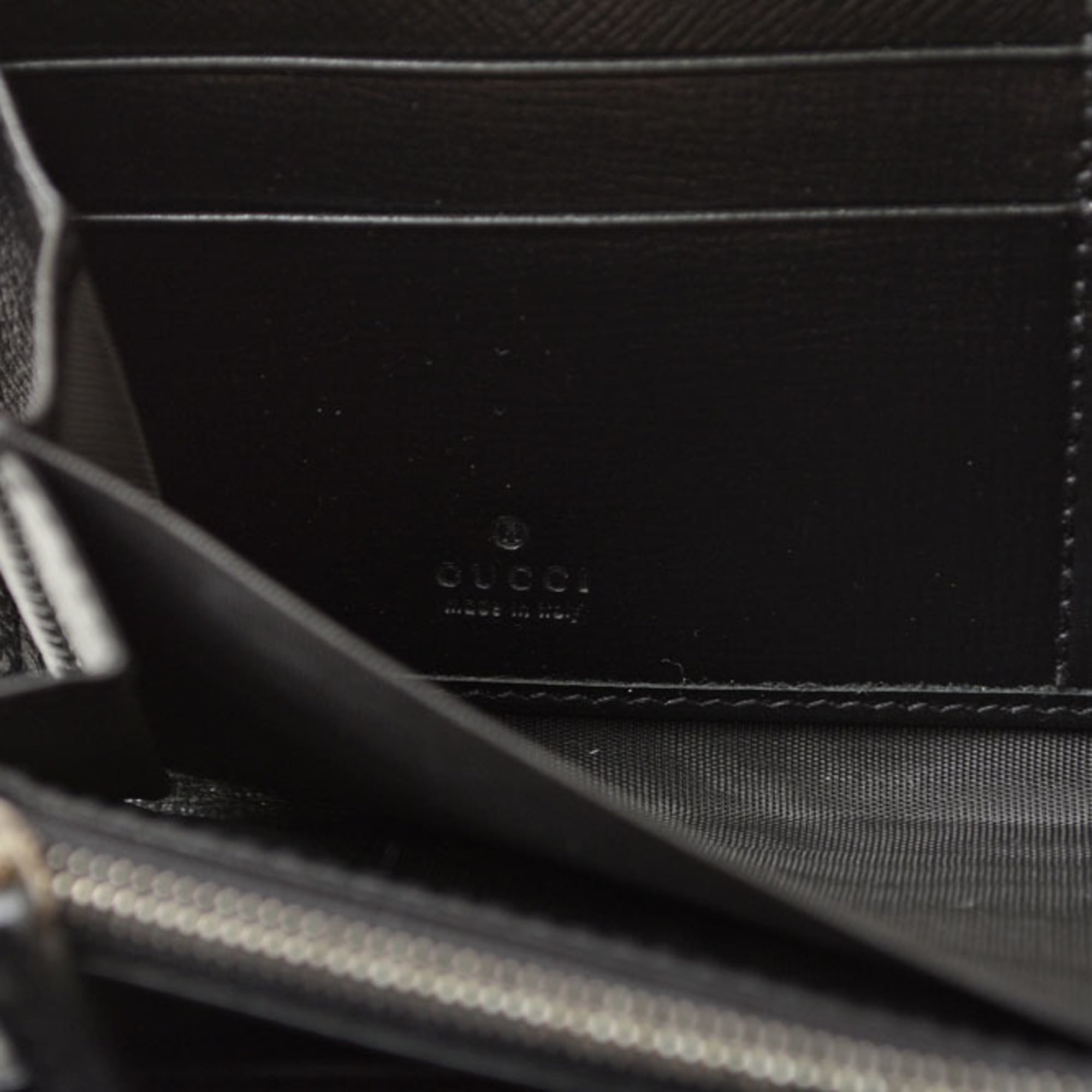 Gucci Black Gray Gg Supreme Coin Purse/Coin Case (Pre-Owned)