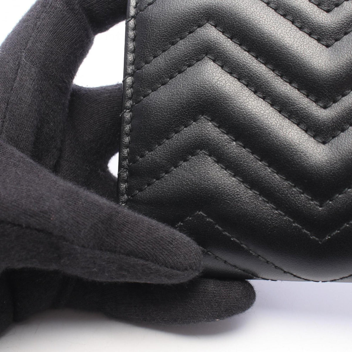 Gucci Black Leather Wallet (Bi-Fold) (Pre-Owned)