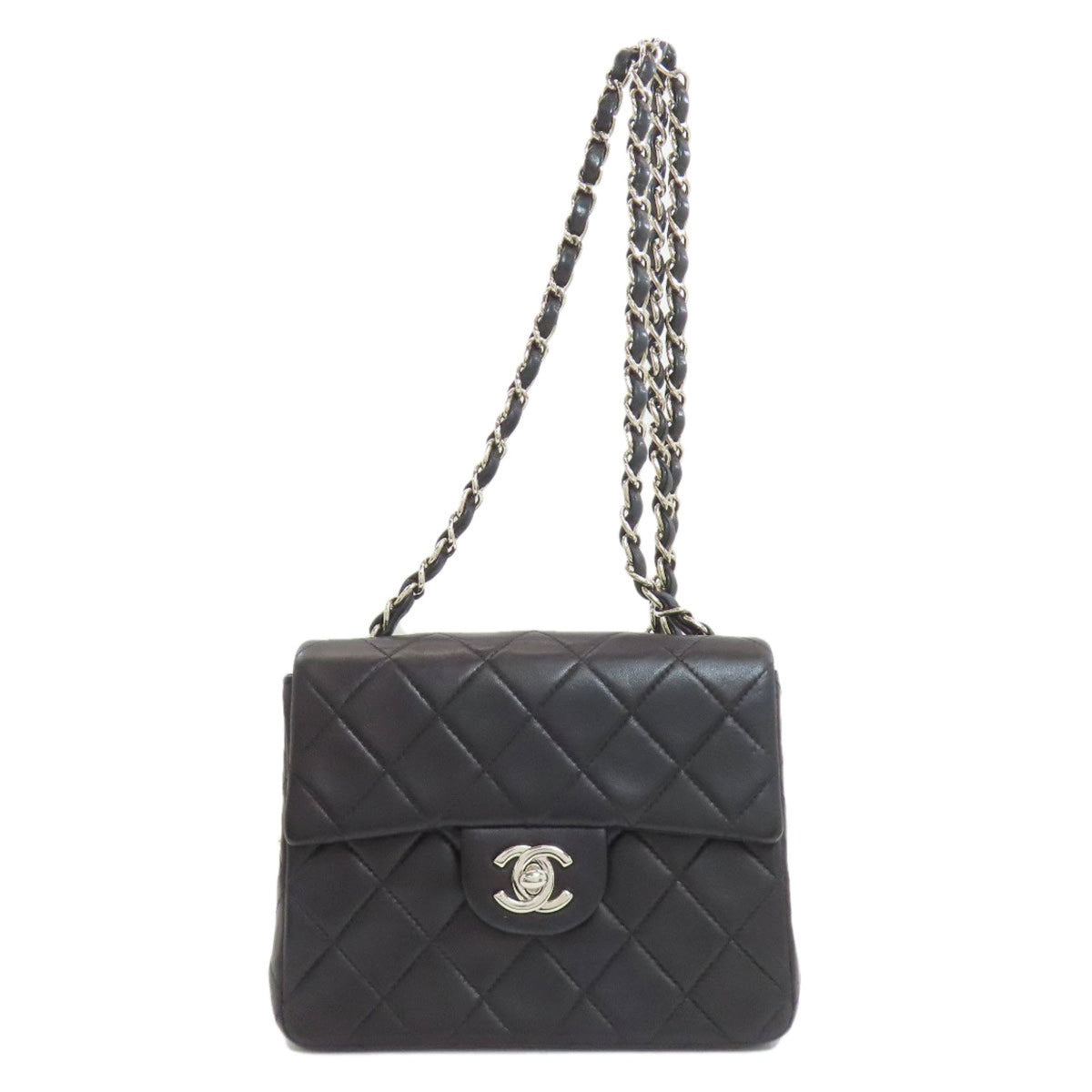 Chanel Black Leather Shoulder Bag (Pre-Owned)