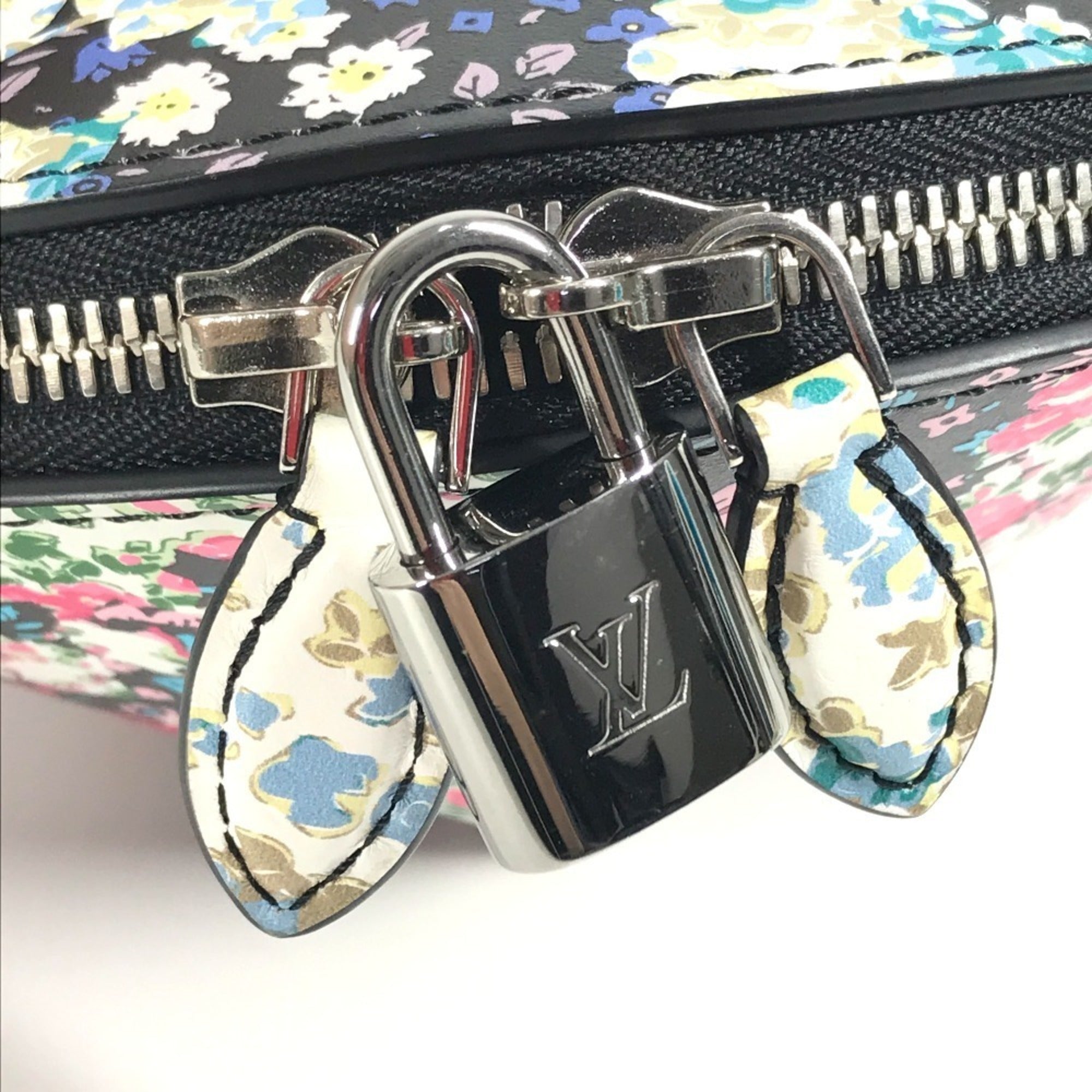 Louis Vuitton Black Multi-Color Leather Shoulder Bag (Pre-Owned)