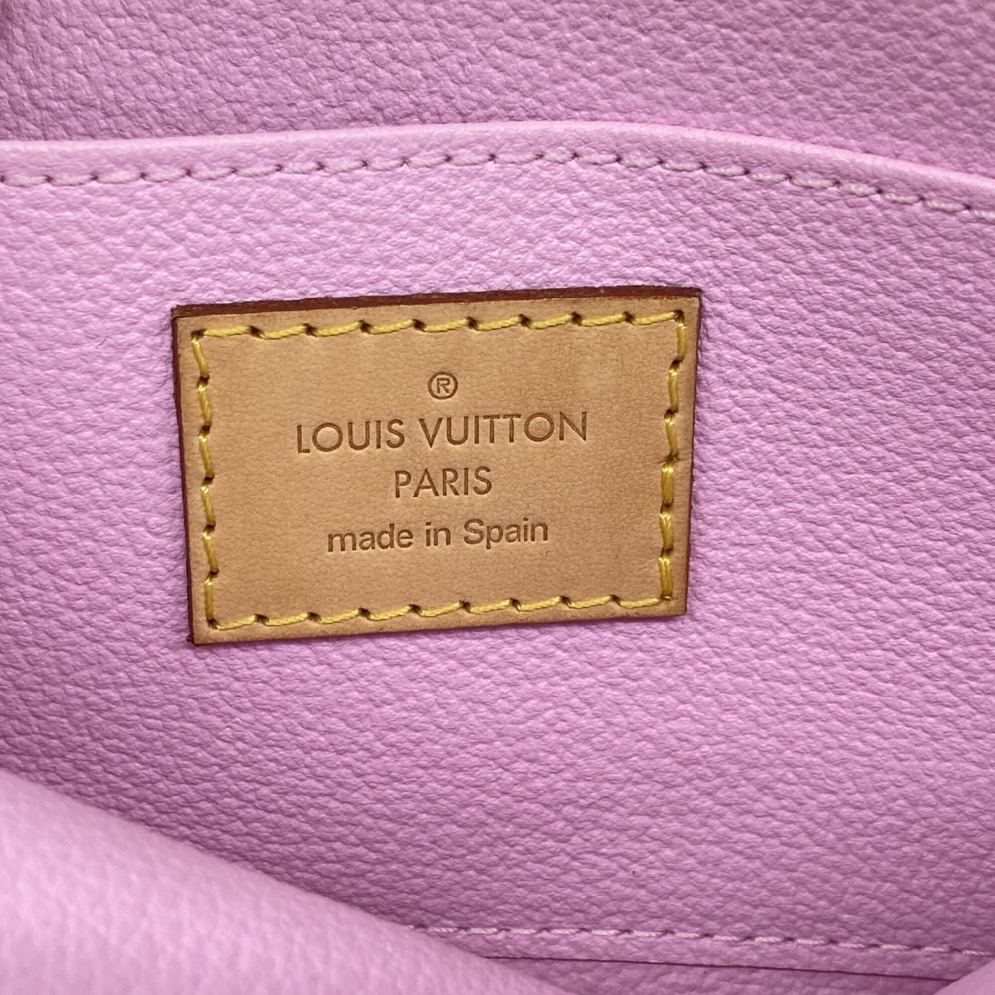 Louis Vuitton Litchi Pouch (Pre-Owned)
