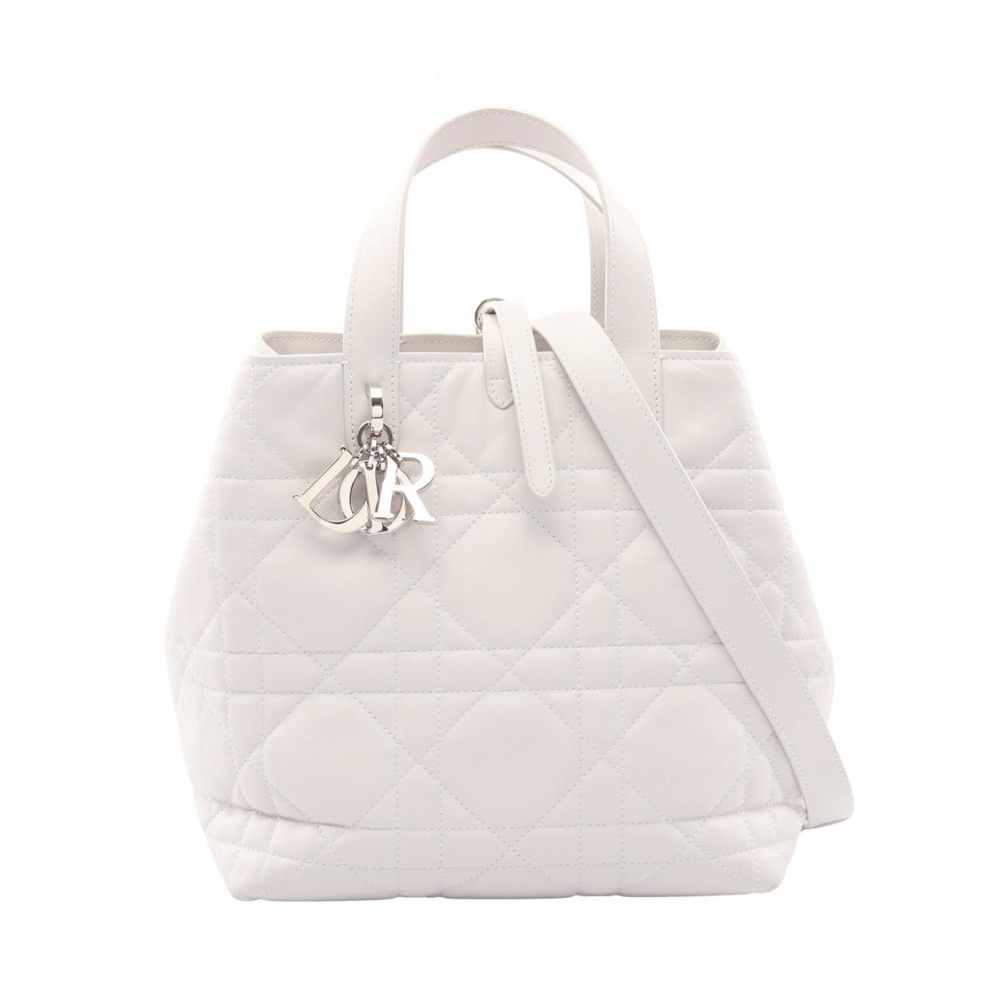 Christian Dior White Leather Handbag (Pre-Owned)