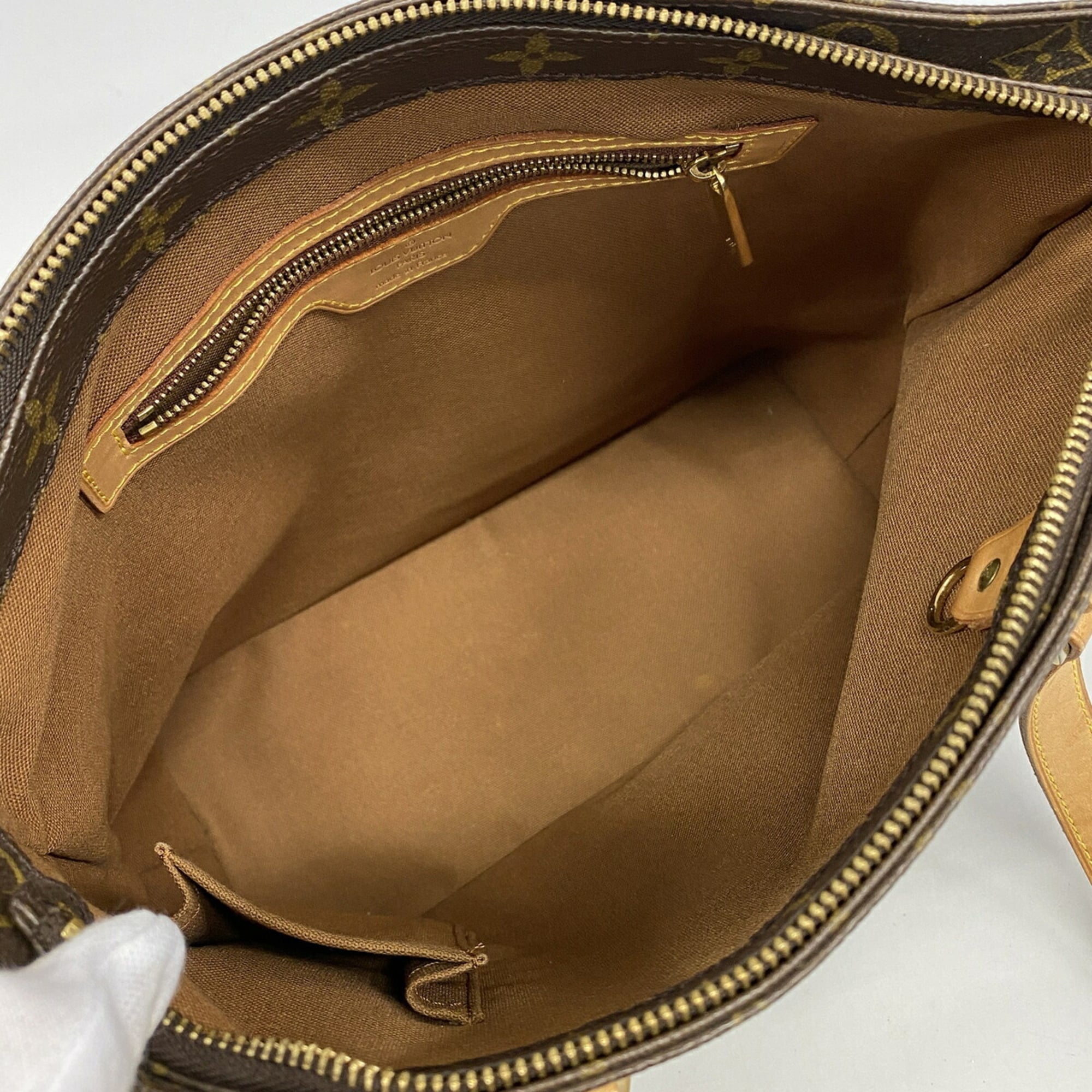 Louis Vuitton Brown Tote Bag (Pre-Owned)