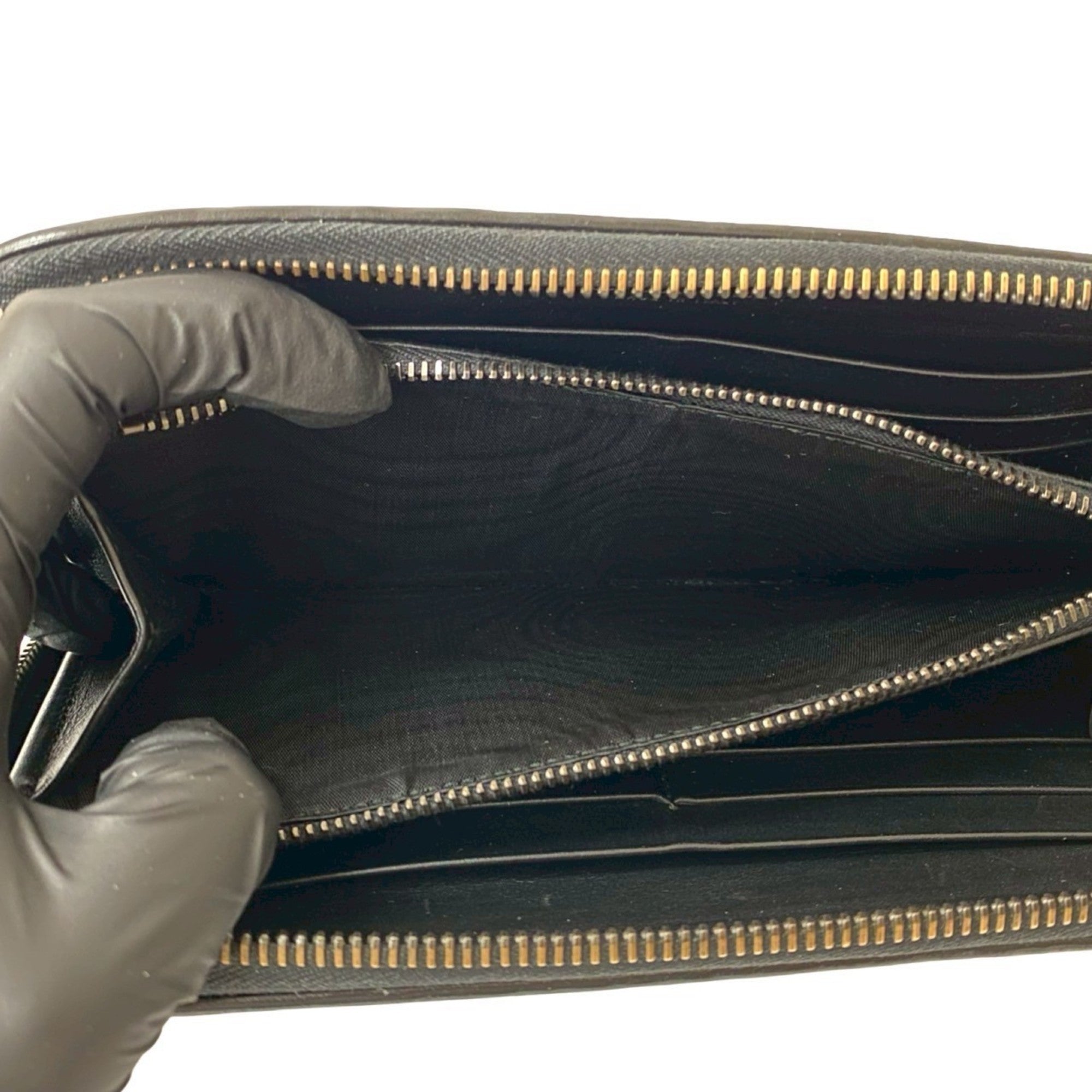 Bottega Veneta Black Leather Long Wallet (Bi-Fold) (Pre-Owned)
