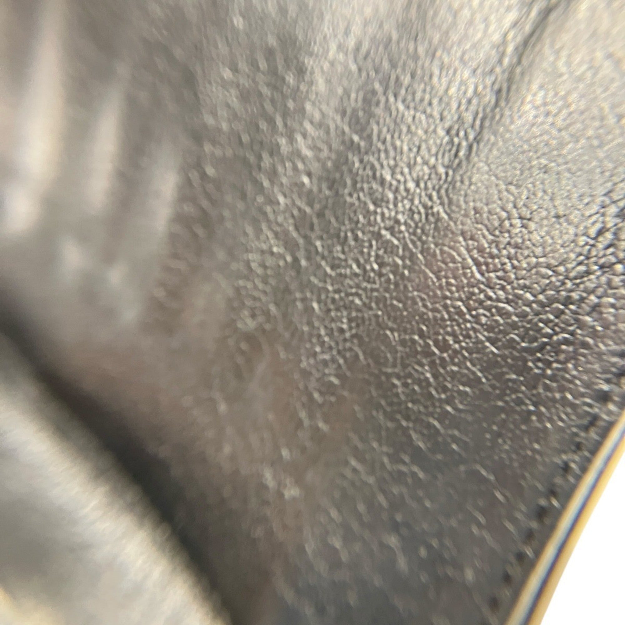 Yves Saint Laurent Black Leather Long Wallet (Tri-Fold) (Pre-Owned)