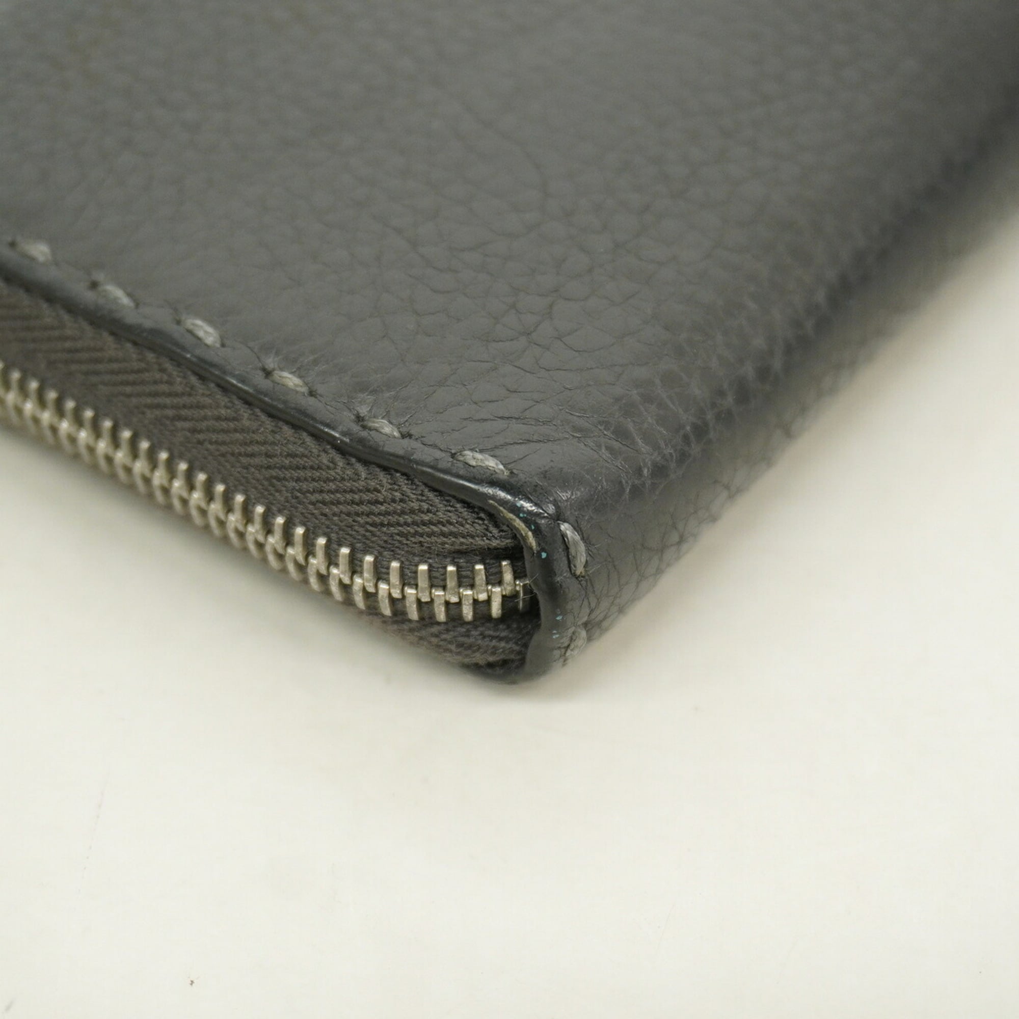 Fendi Black Leather Long Wallet (Bi-Fold) (Pre-Owned)