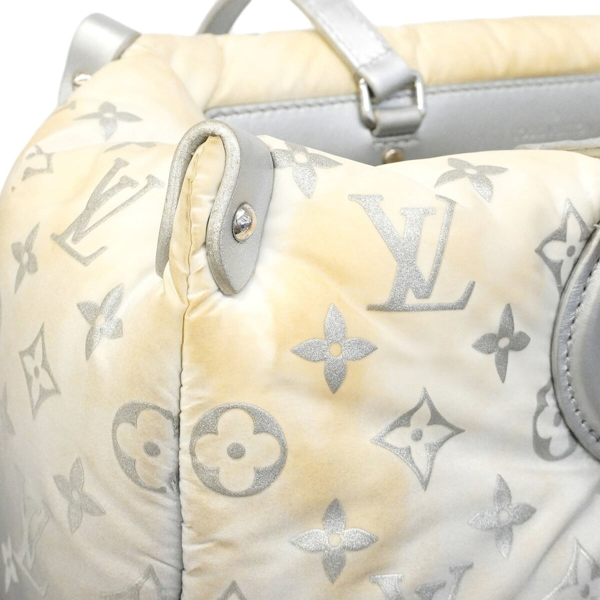Louis Vuitton Gray Tote Bag (Pre-Owned)