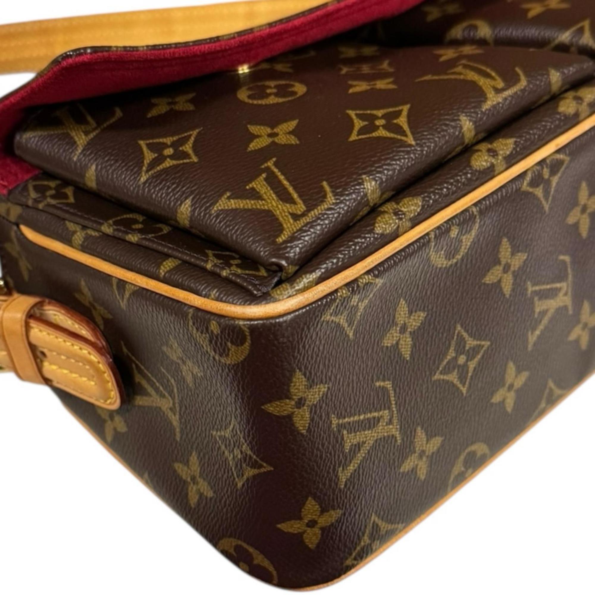 Louis Vuitton Brown Monogram Canvas Shoulder Bag (Pre-Owned)