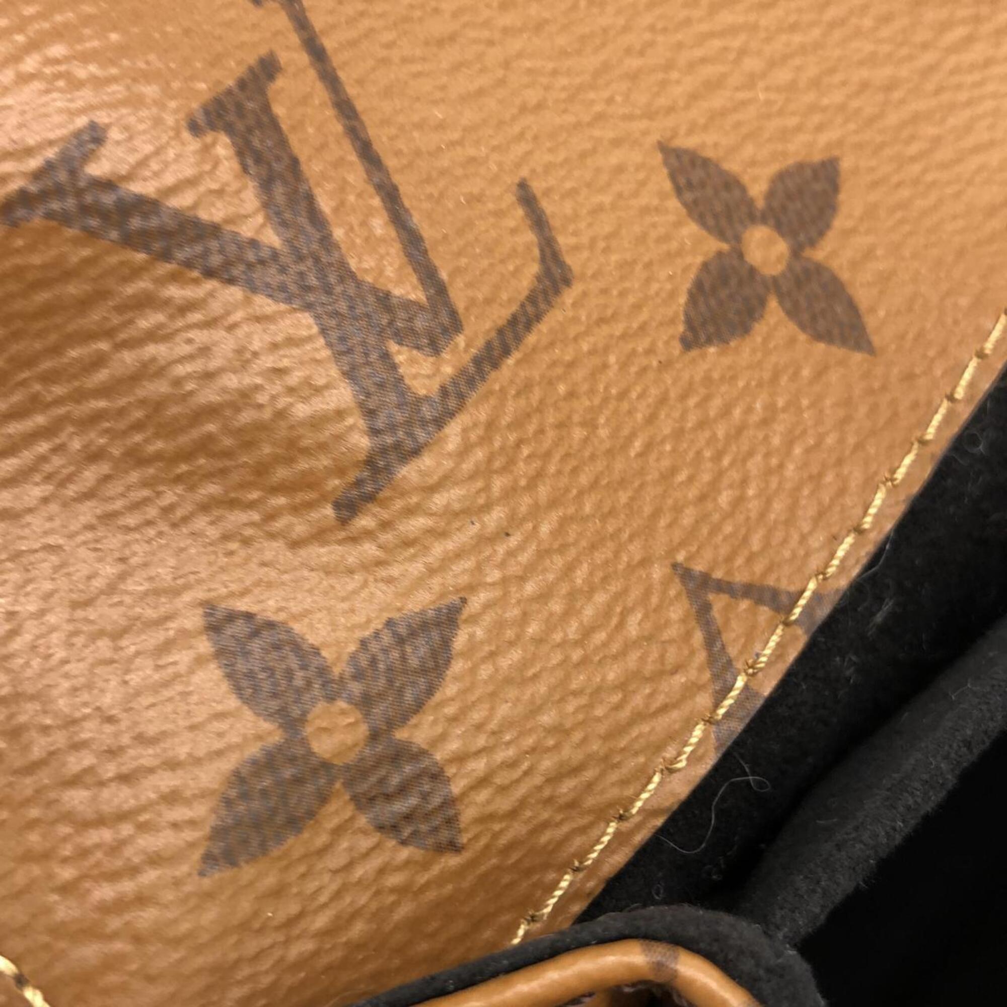Louis Vuitton Brown Coated Canvas Handbag Pochette (Pre-Owned)