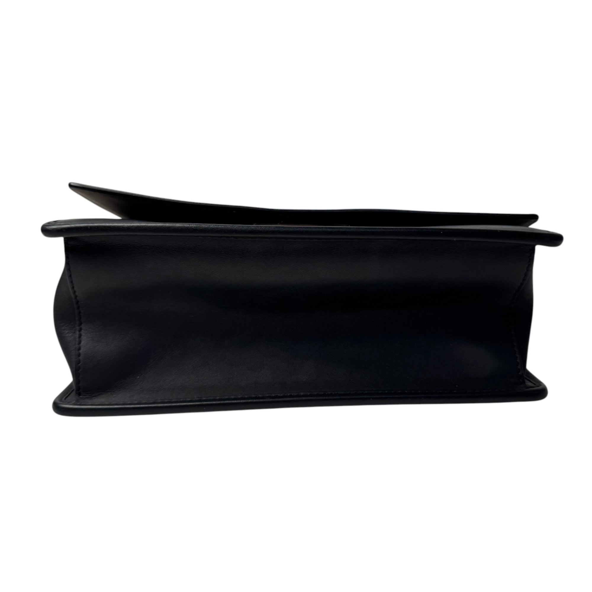 Fendi Black Leather Shoulder Bag (Pre-Owned)