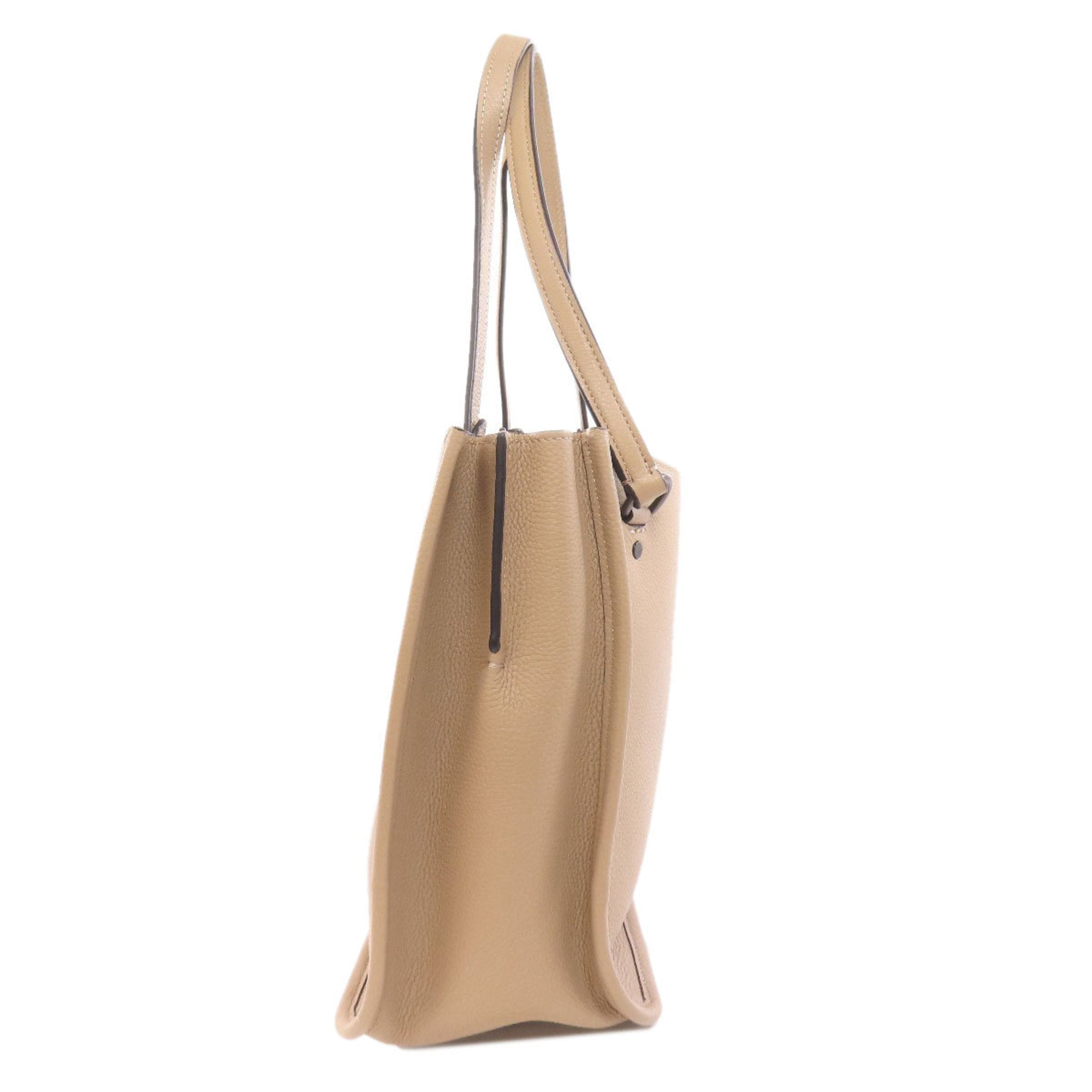 Coach Beige Leather Handbag (Pre-Owned)