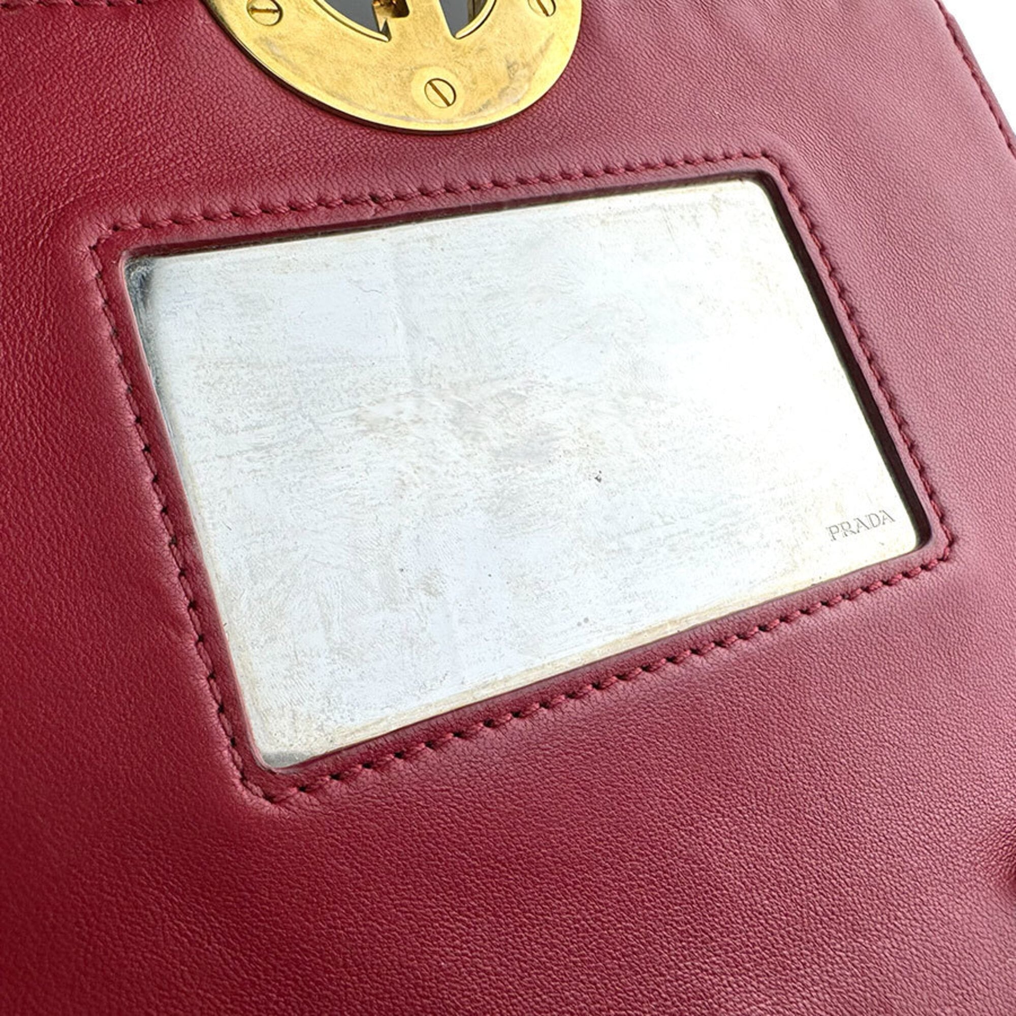 Prada Red Color Leather Shoulder Bag (Pre-Owned)