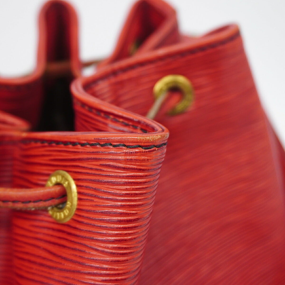Louis Vuitton Castilian Red Shoulder Bag (Pre-Owned)