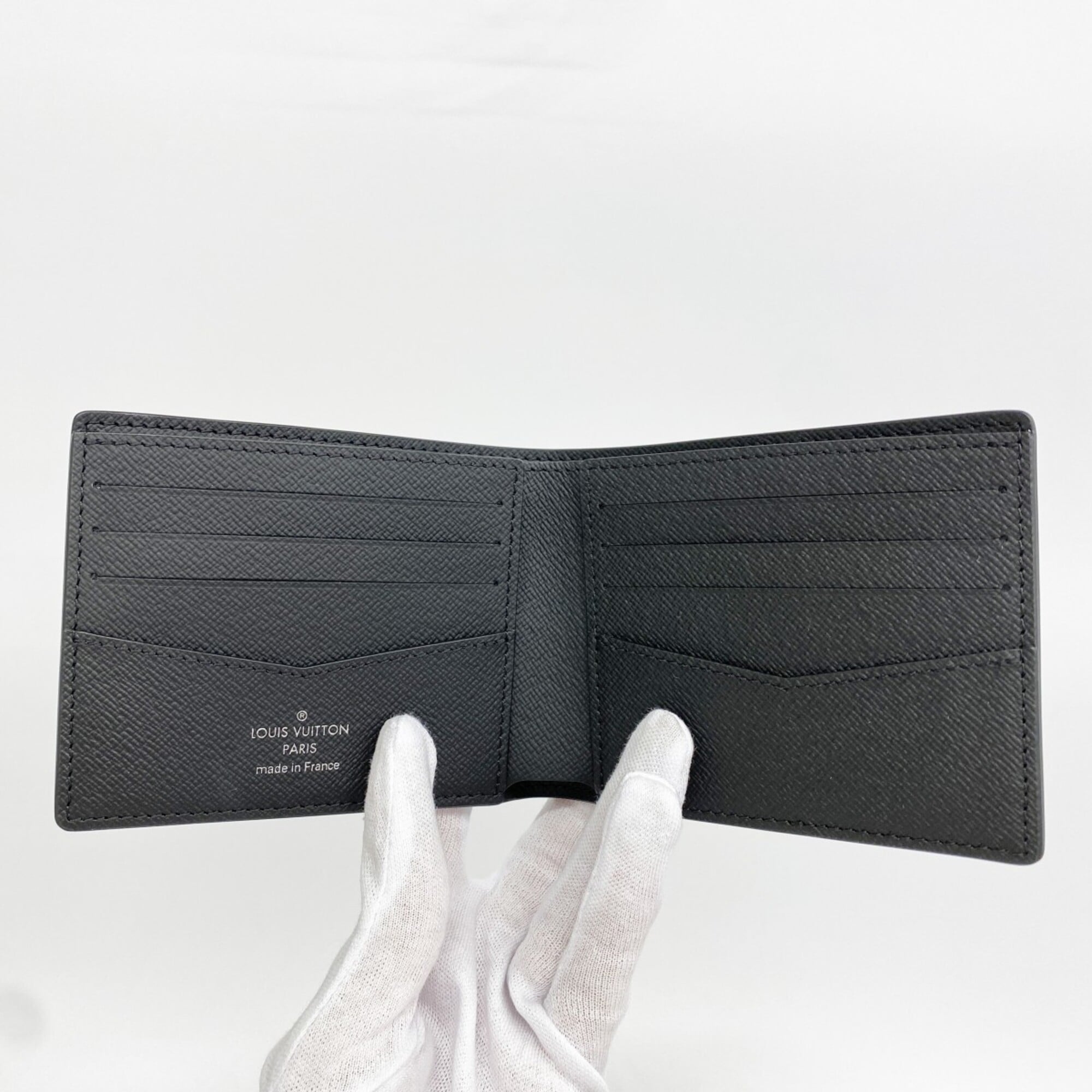 Louis Vuitton Black Bill Wallet (Bi-Fold) (Pre-Owned)