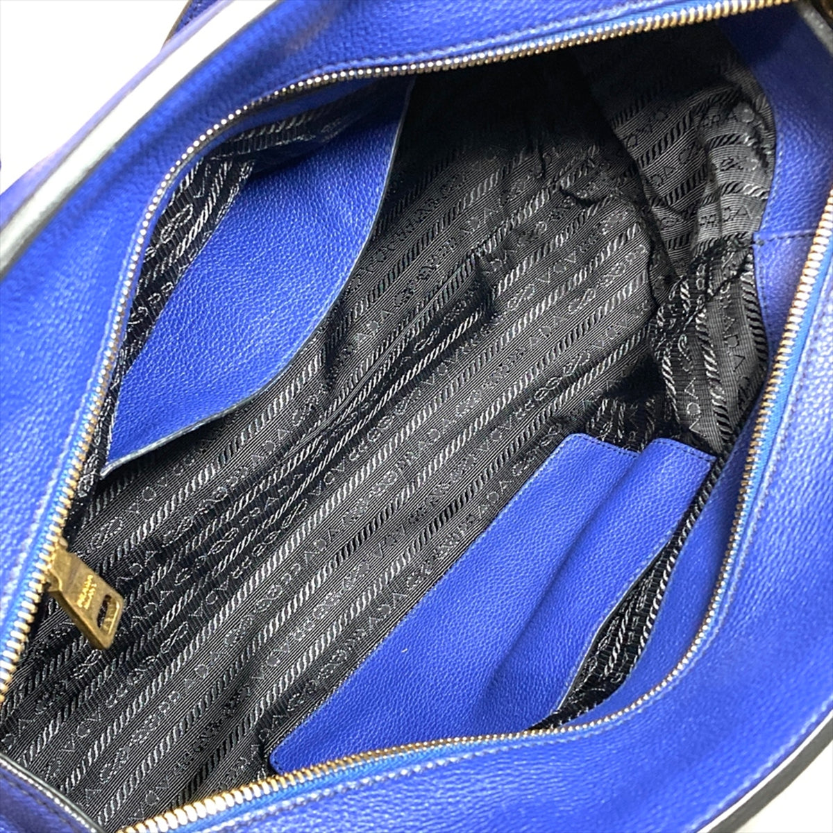 Prada Blue Leather Handbag (Pre-Owned)