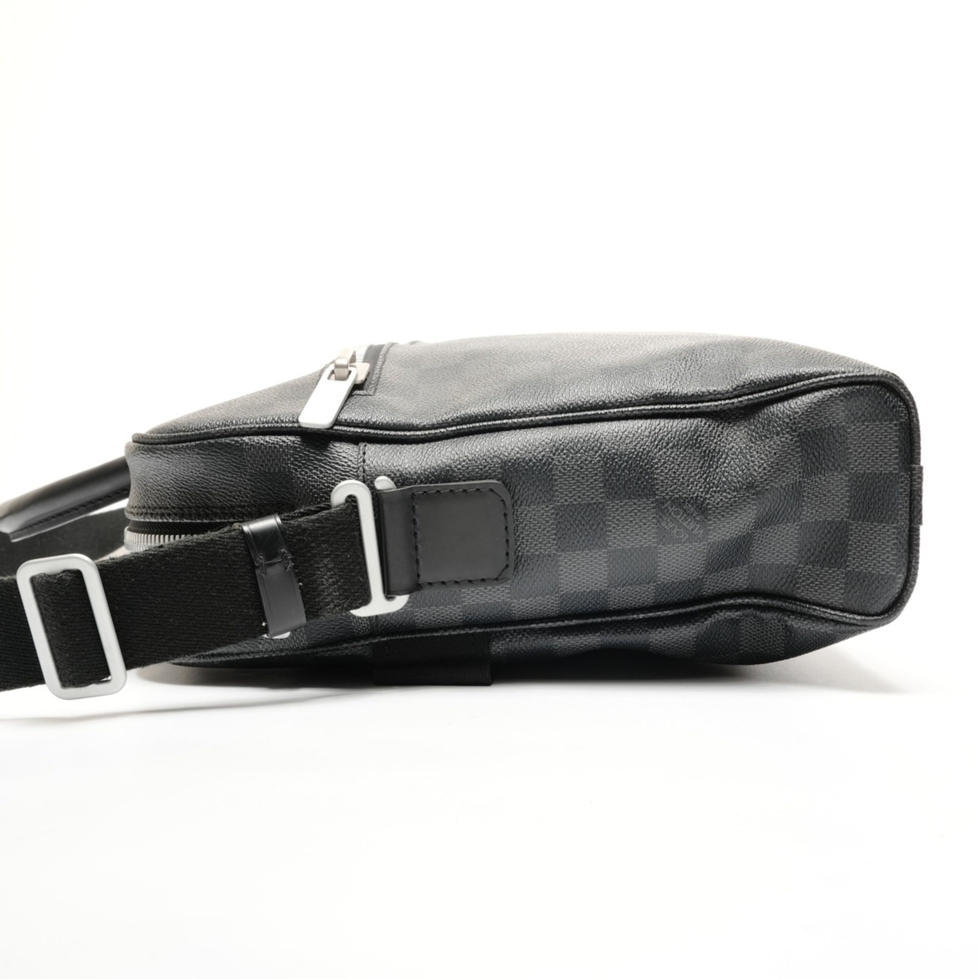 Louis Vuitton Black Damier Graphite Shoulder Bag (Pre-Owned)