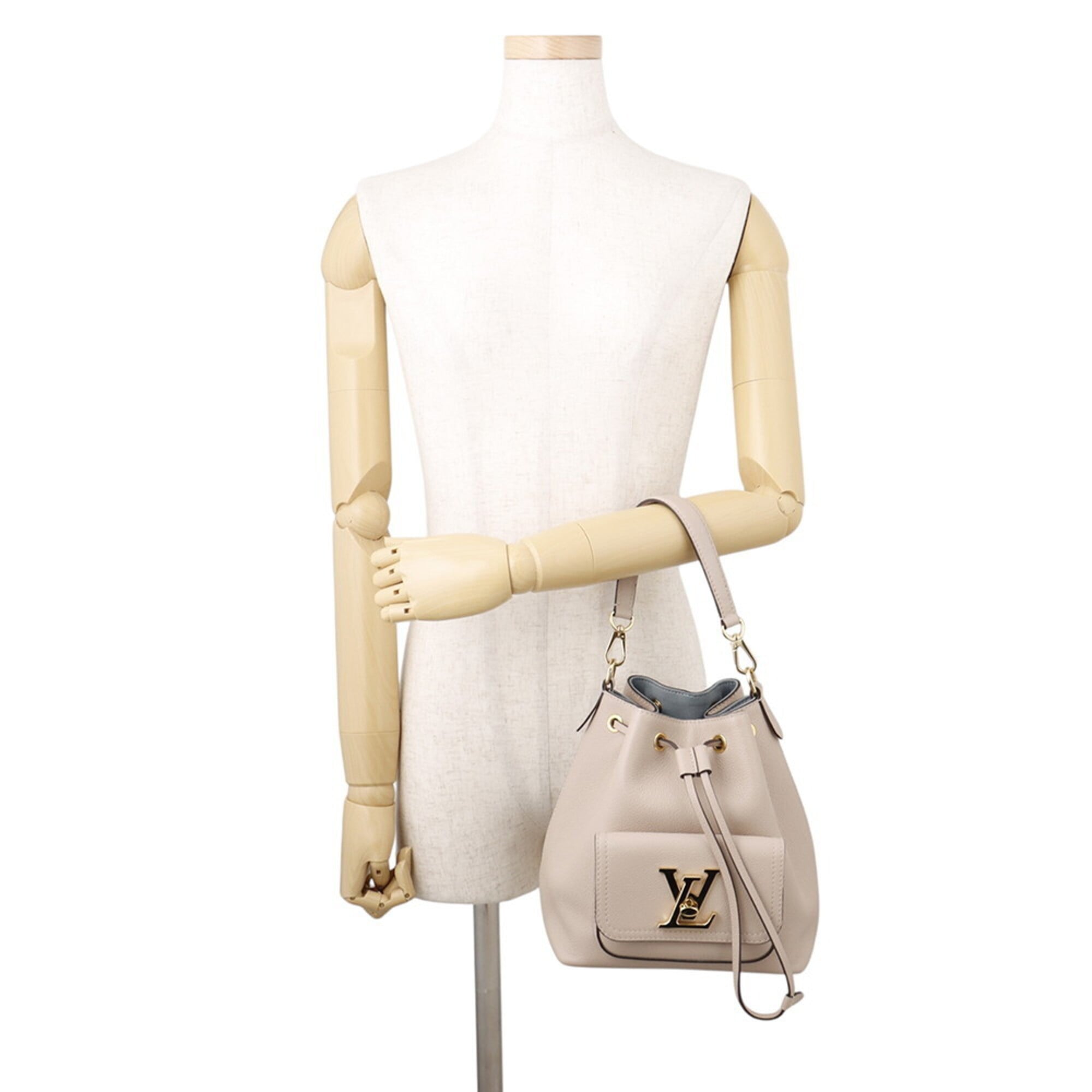 Louis Vuitton Beige Leather Handbag Shoulder Bag (Pre-Owned)