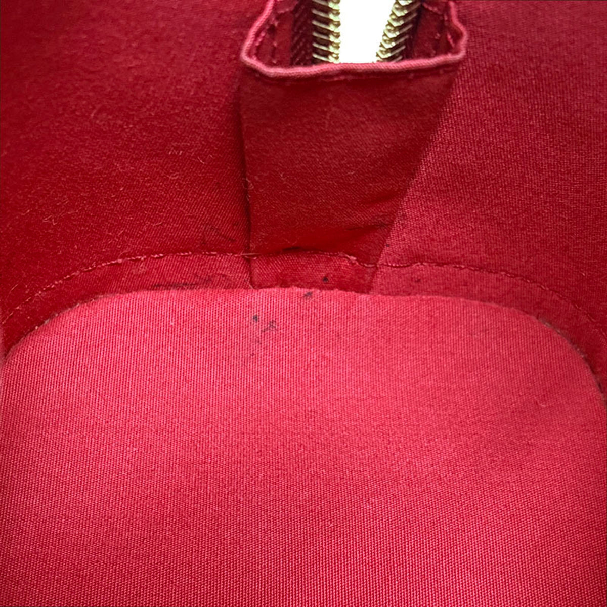 Louis Vuitton Monogram Vernis Indian Rose Red Color Patent Leather Handbag Shoulder Bag (Pre-Owned)