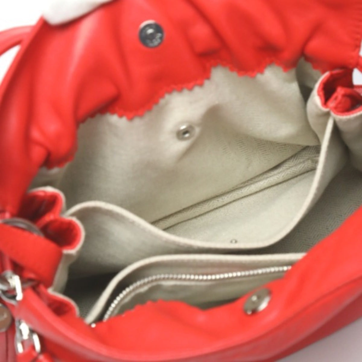 Loewe Red Color Leather Shoulder Bag (Pre-Owned)