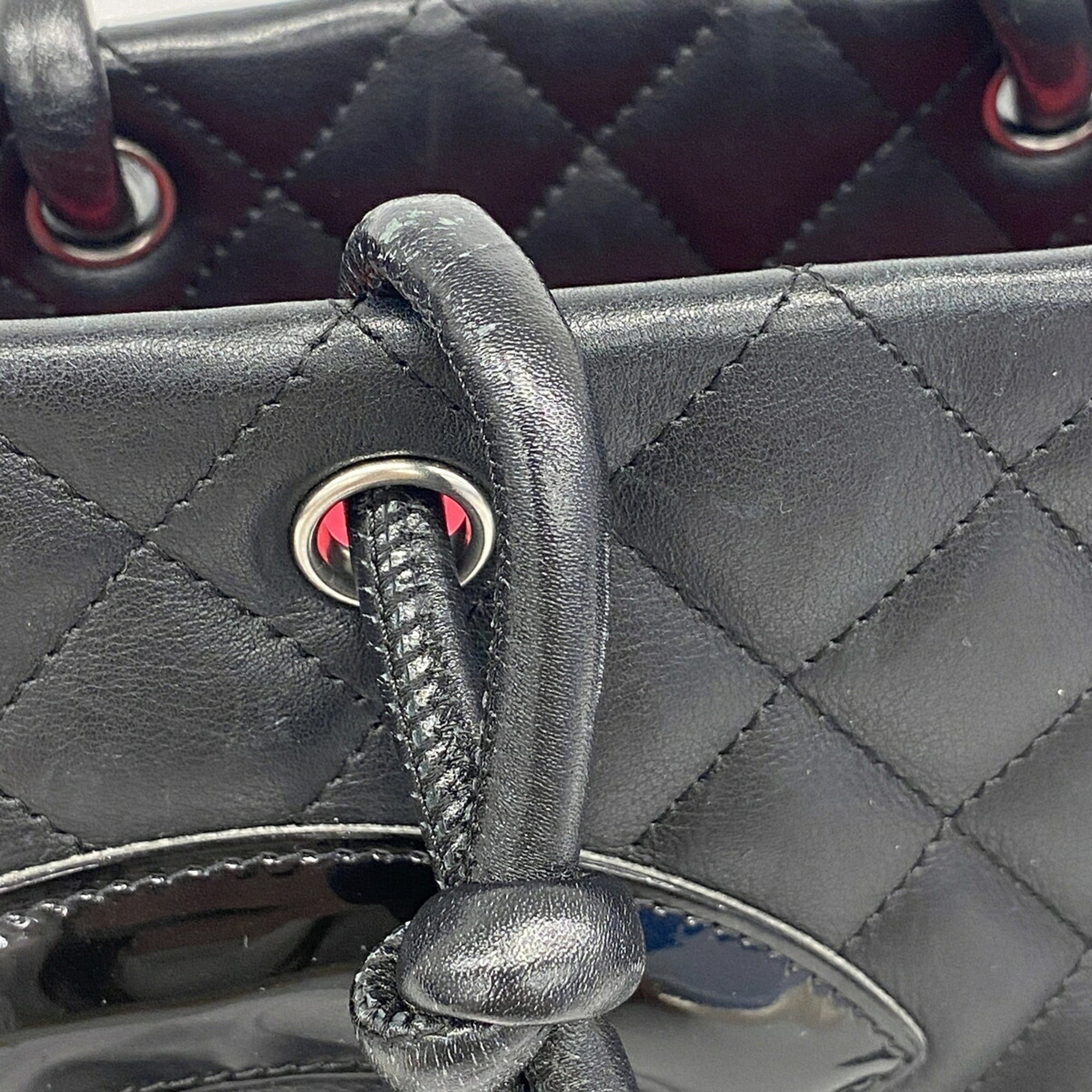 Chanel Black Leather Tote Bag (Pre-Owned)