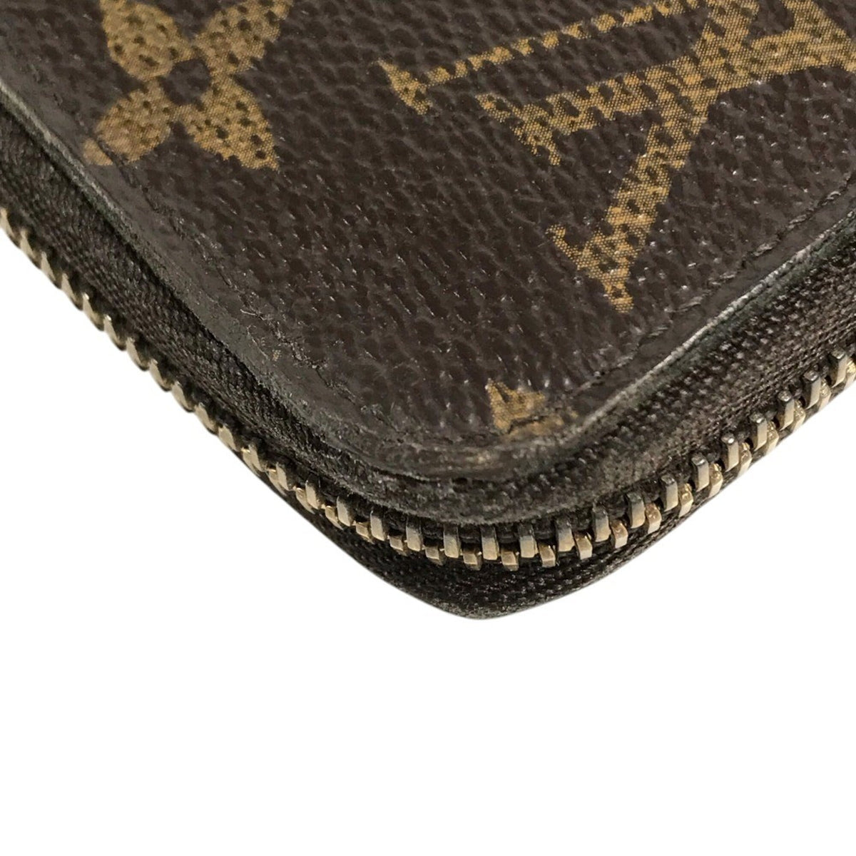 Louis Vuitton Brown Monogram Long Wallet (Bi-Fold) (Pre-Owned)