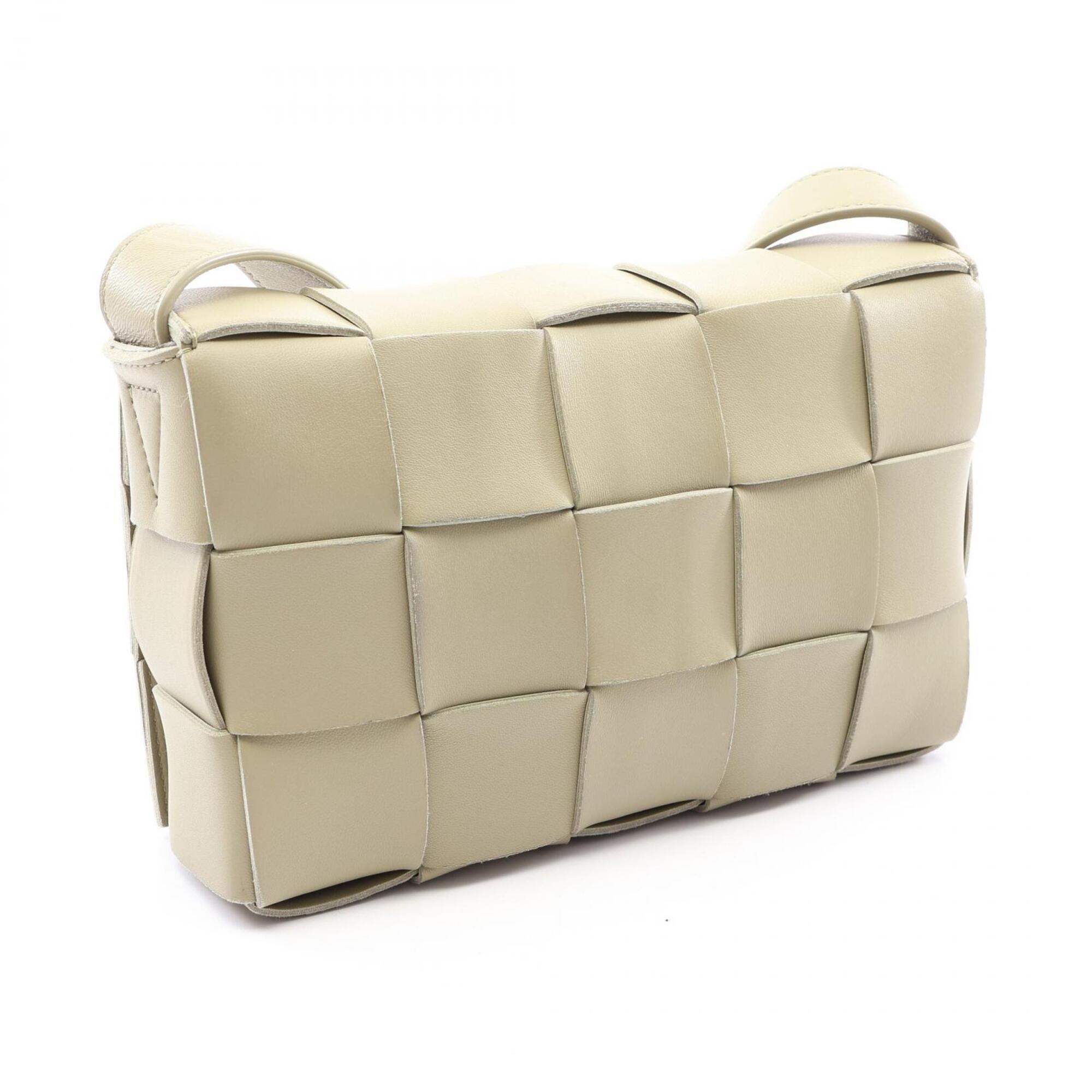 Bottega Veneta Khaki Leather Handbag Shoulder Bag (Pre-Owned)