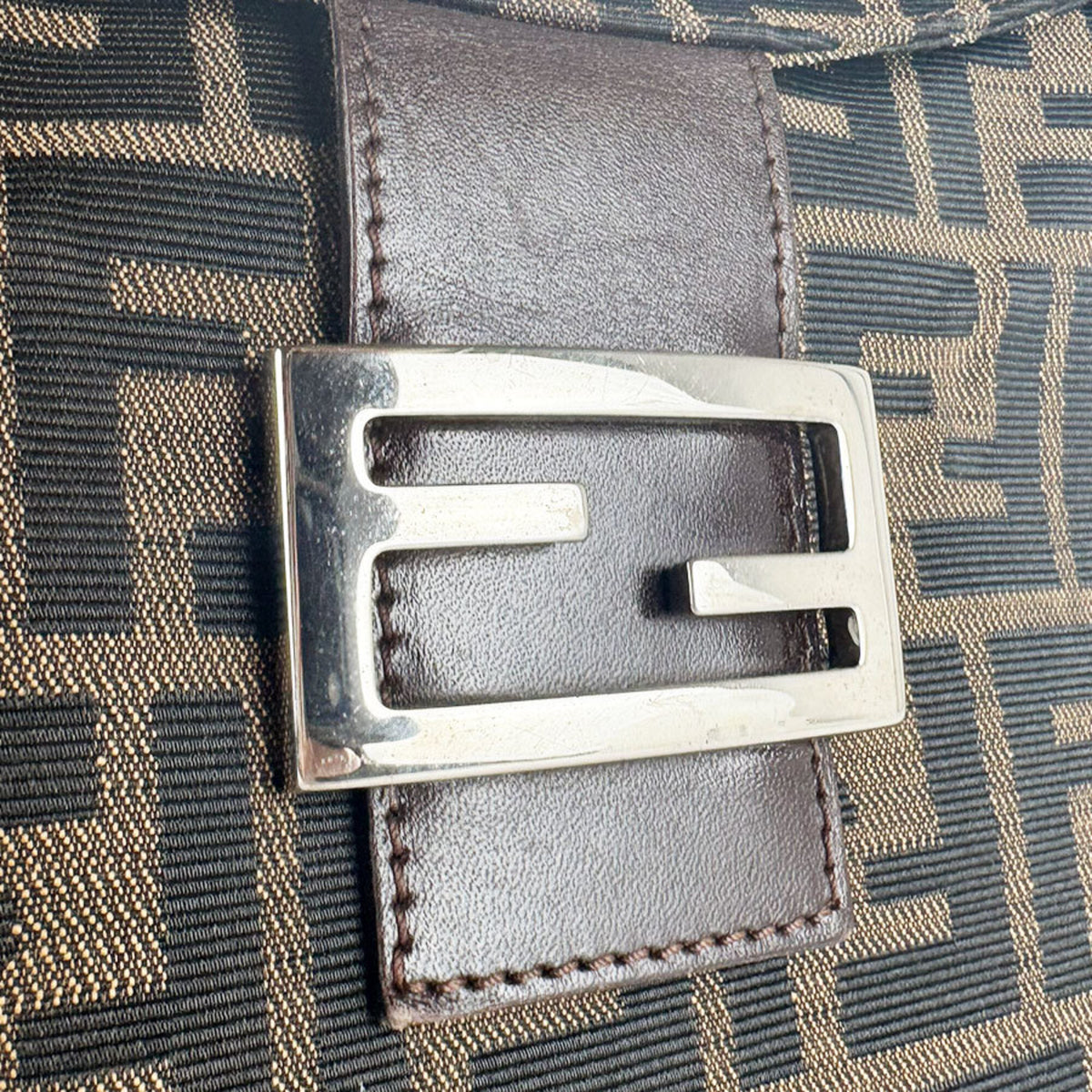Fendi Brown Nylon Canvas Leather Handbag (Pre-Owned)