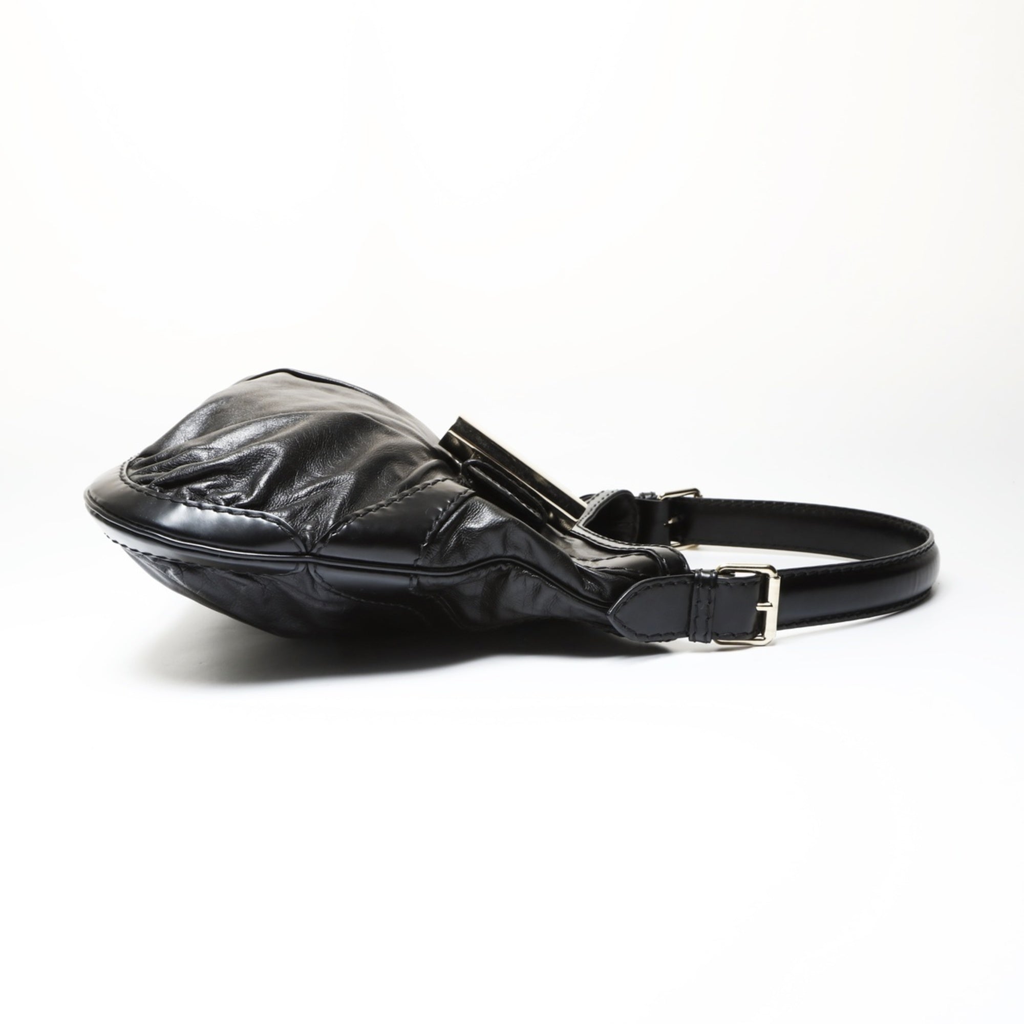 Gucci Black Bow Shoulder Bag (Pre-Owned)