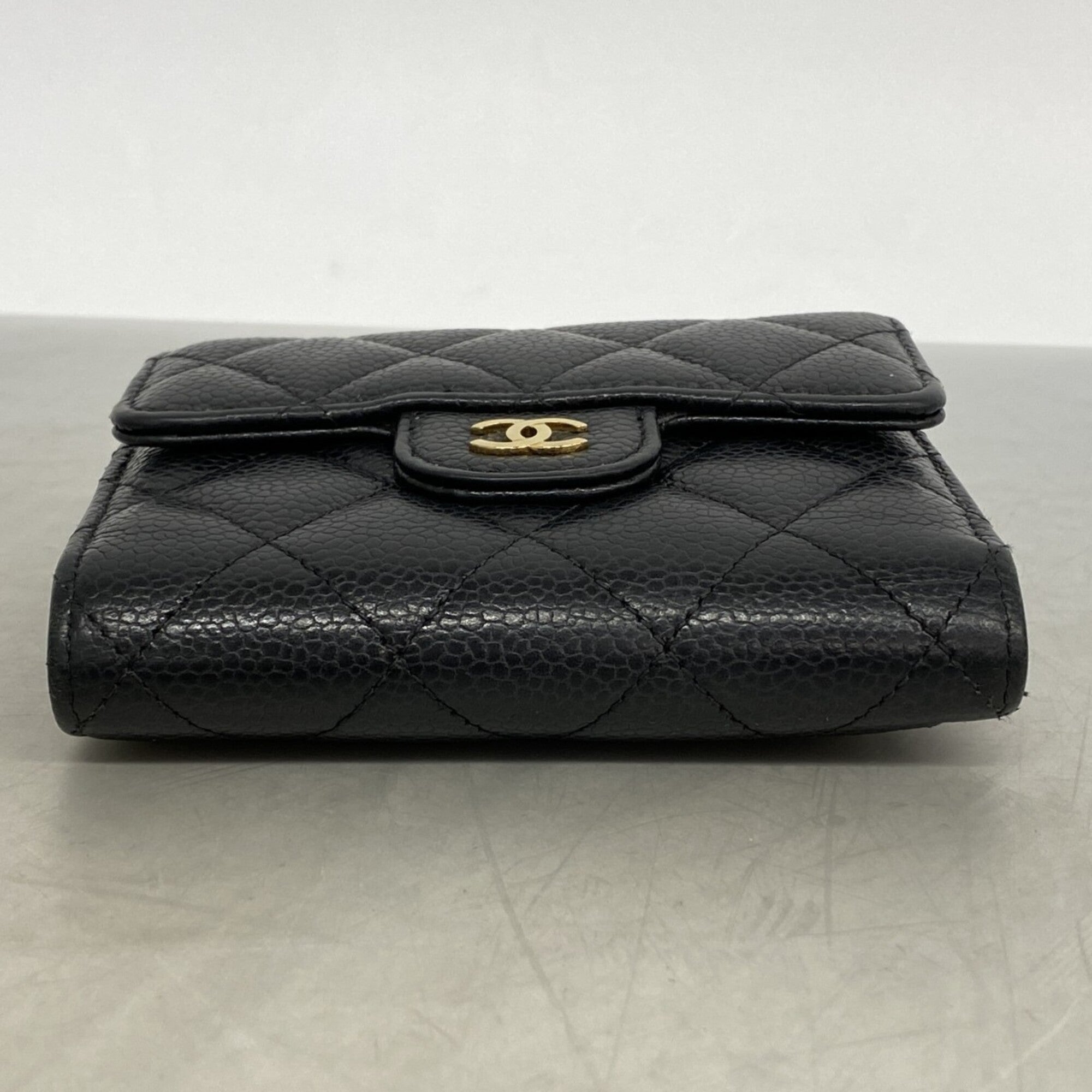 Chanel Black Grained Calfskin Wallet (Tri-Fold) (Pre-Owned)