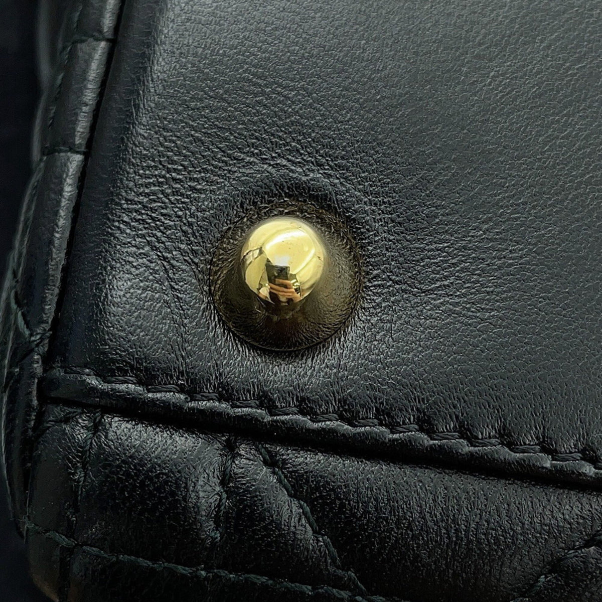 Christian Dior Black Leather Handbag (Pre-Owned)