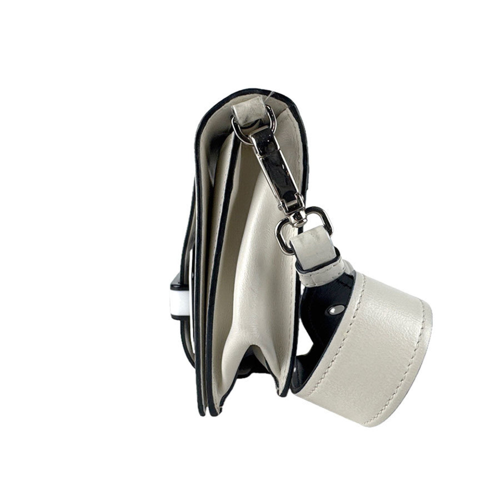 Prada Ivory Leather Shoulder Bag (Pre-Owned)