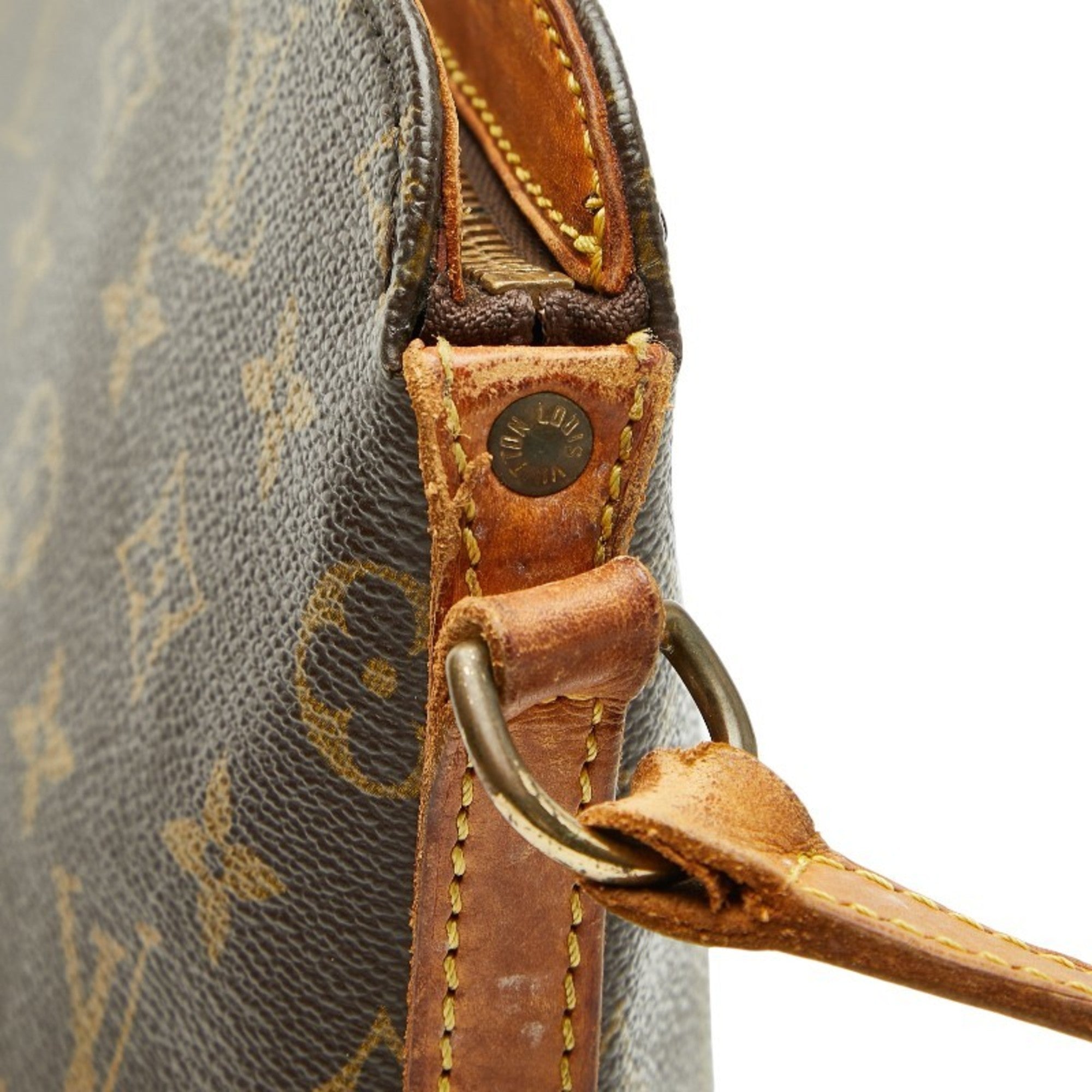 Louis Vuitton Brown Pvc Leather Shoulder Bag (Pre-Owned)