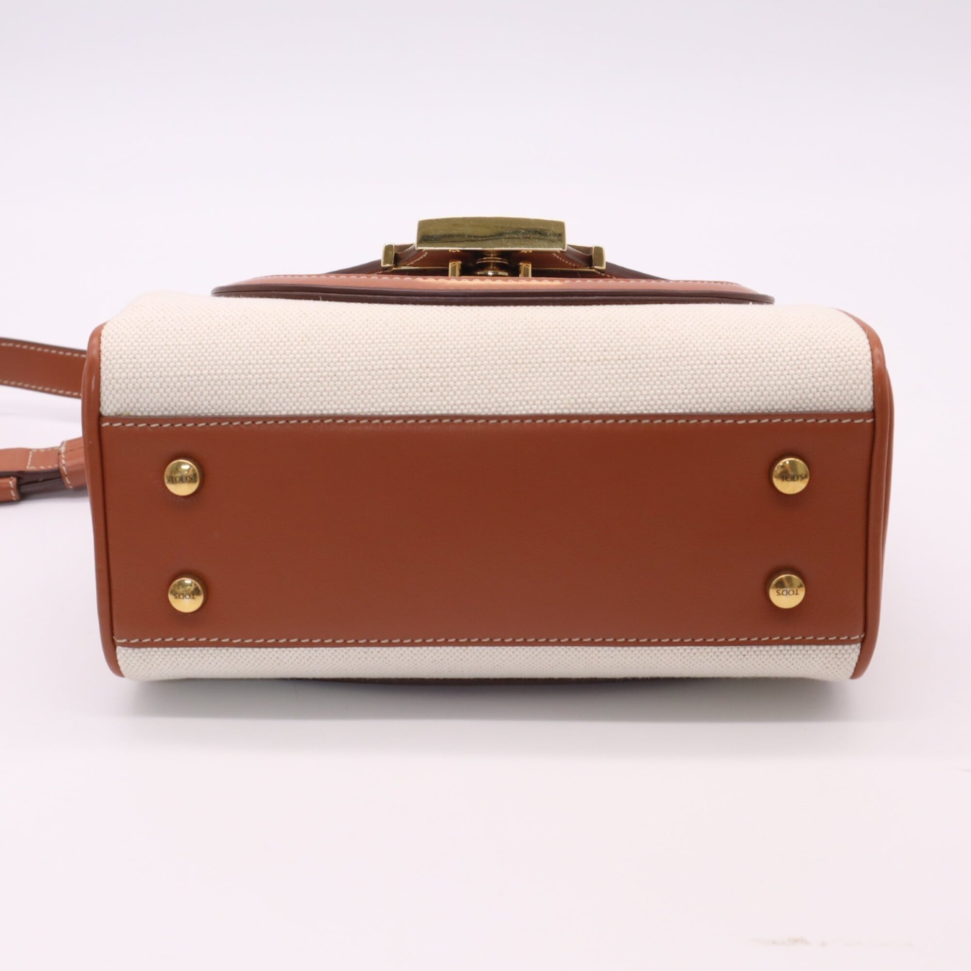 Tod's Beige Brown Canvas Shoulder Bag (Pre-Owned)