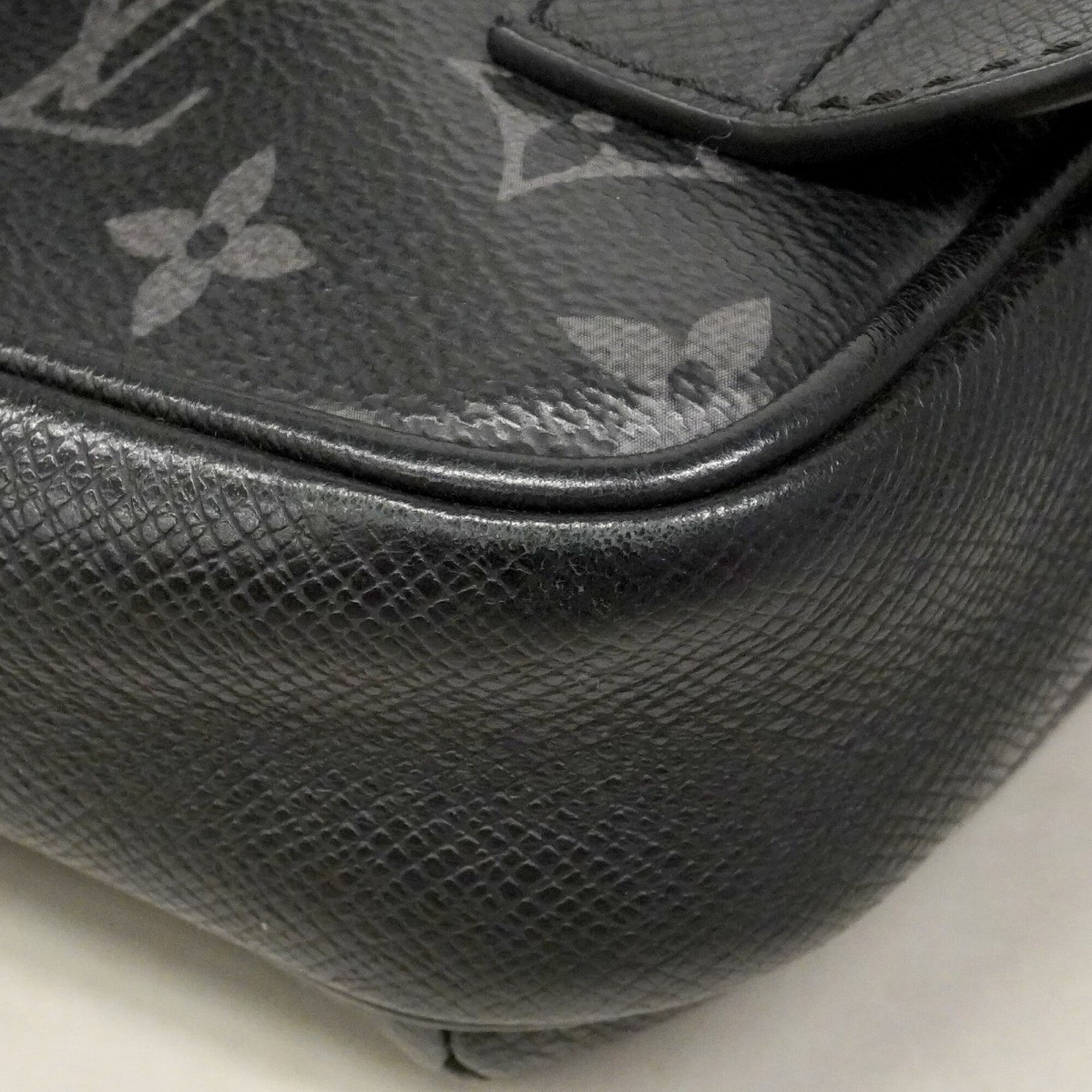 Louis Vuitton Noir Fanny Pack (Pre-Owned)