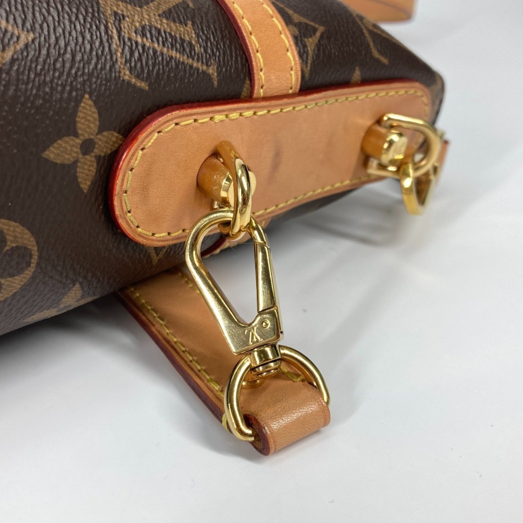 Louis Vuitton Brown Monogram Monogram Handbag Shoulder Bag (Pre-Owned)