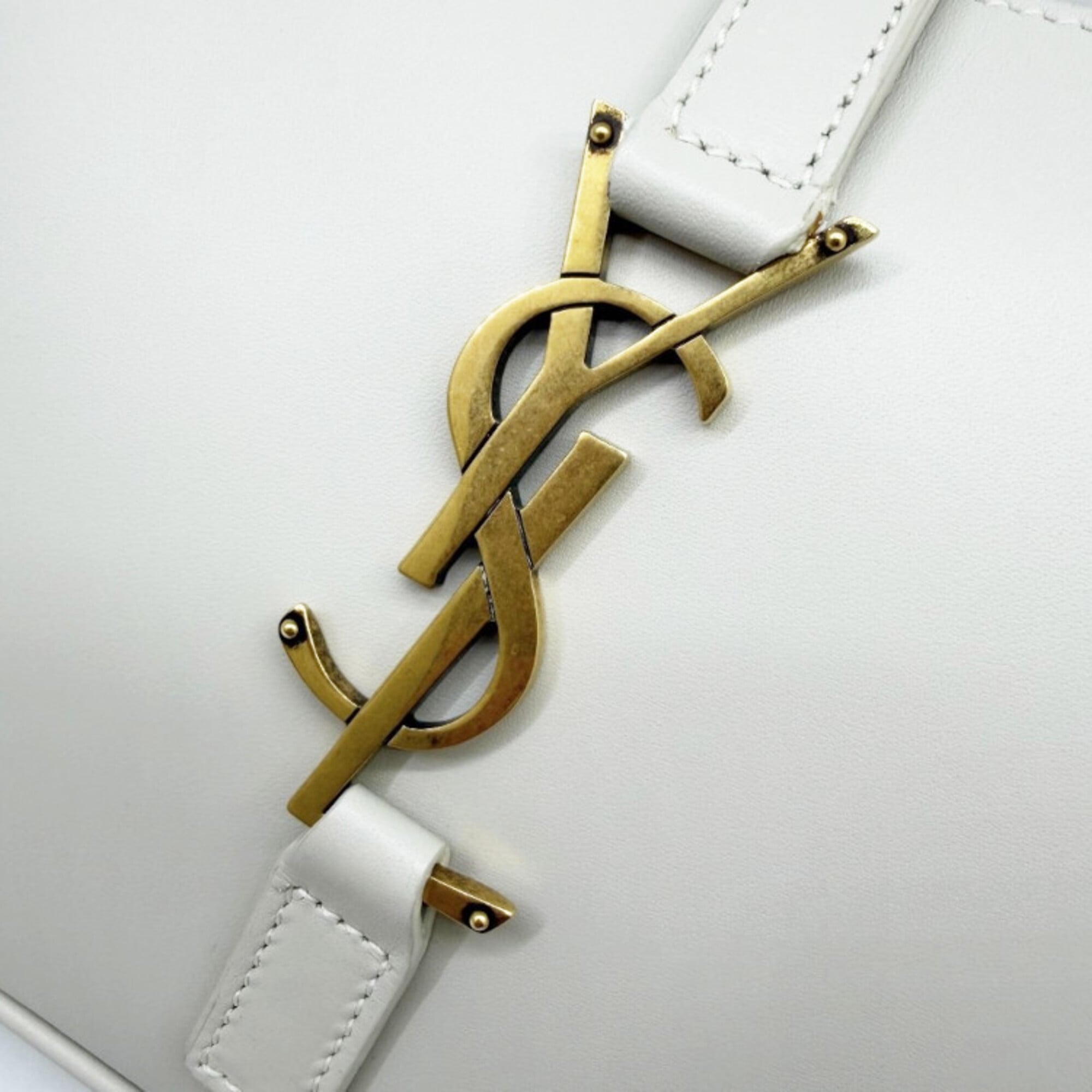 Saint Laurent Ivory Leather Handbag (Pre-Owned)