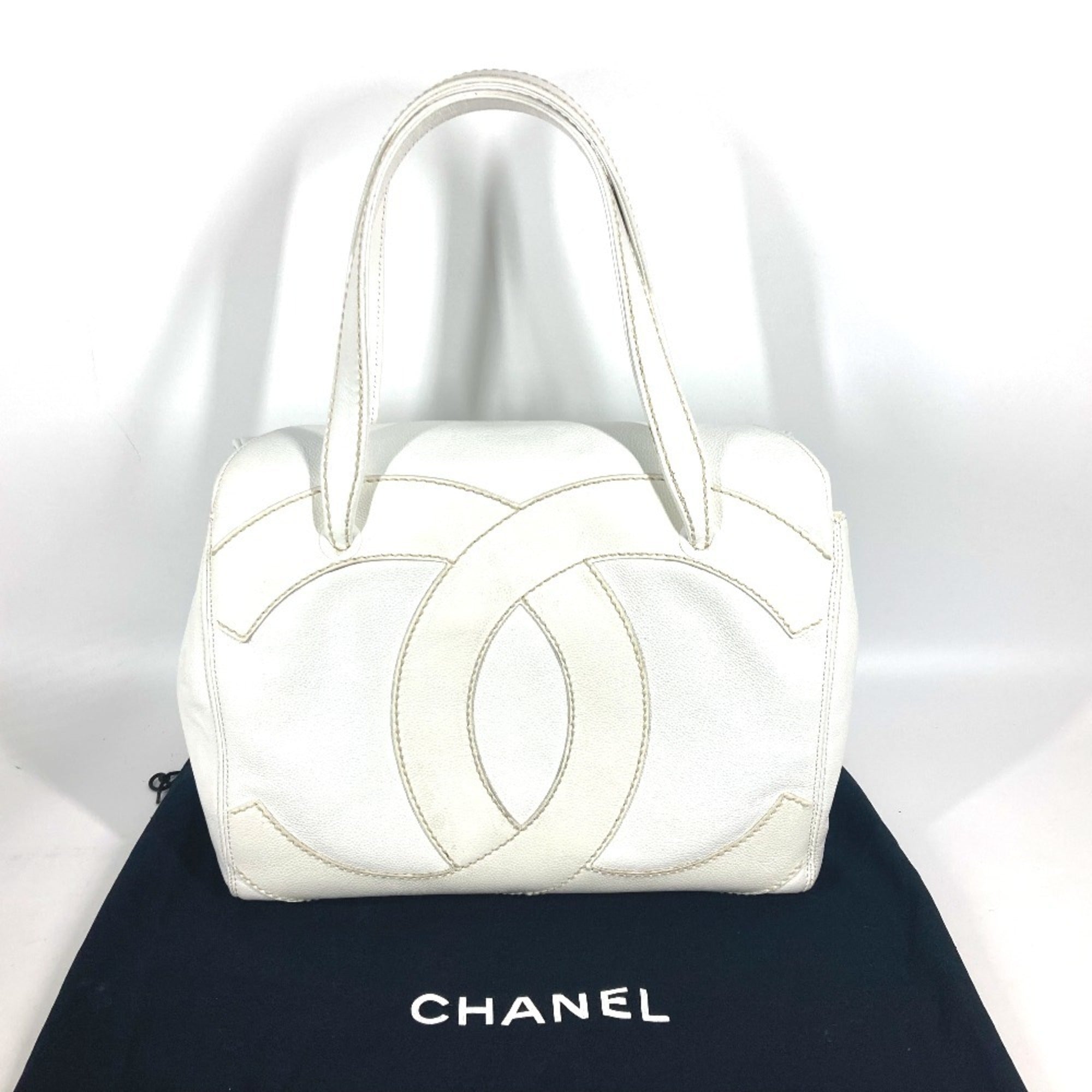 Chanel White Caviar Leather Shoulder Bag Tote Bag (Pre-Owned)