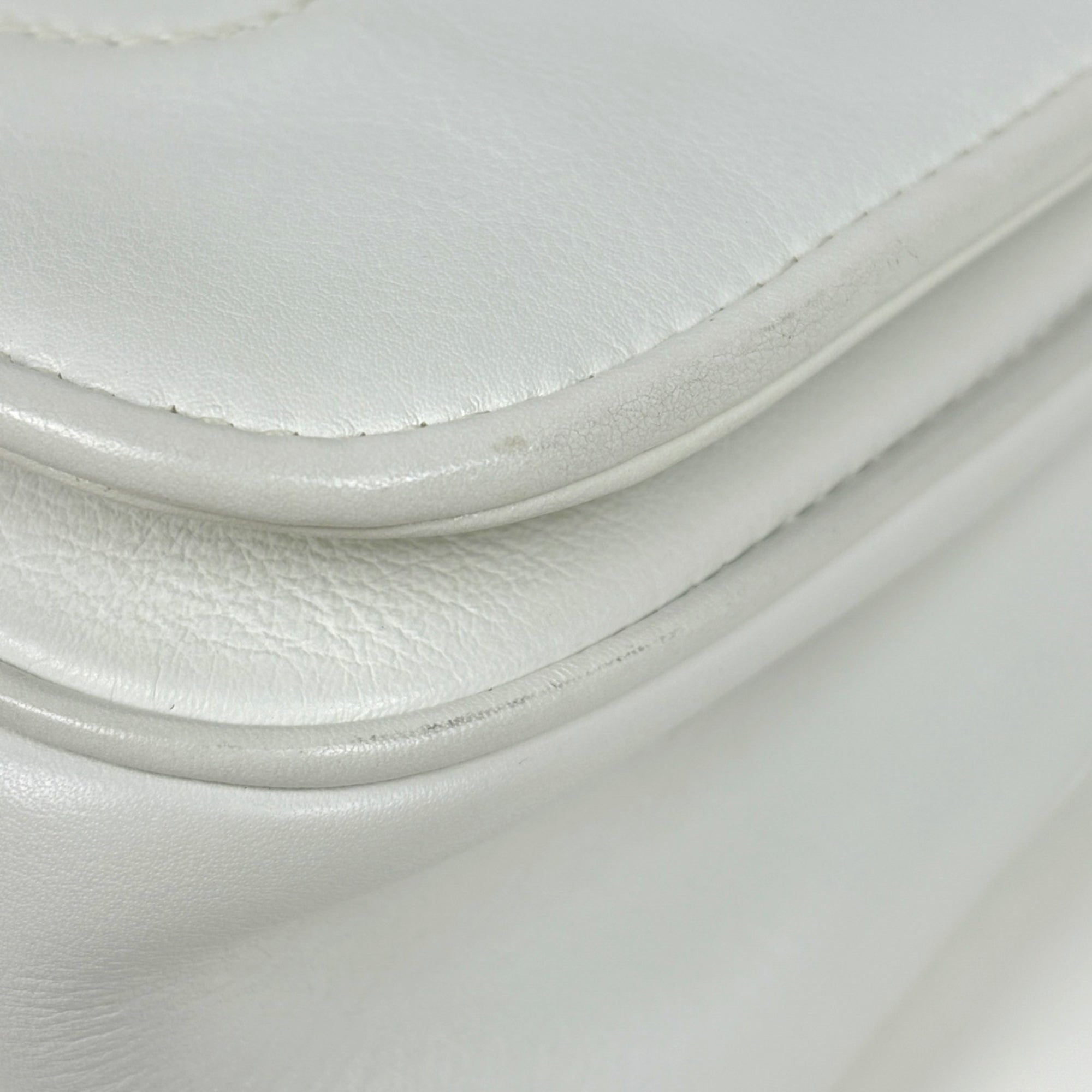 Celine White Leather Shoulder Bag (Pre-Owned)