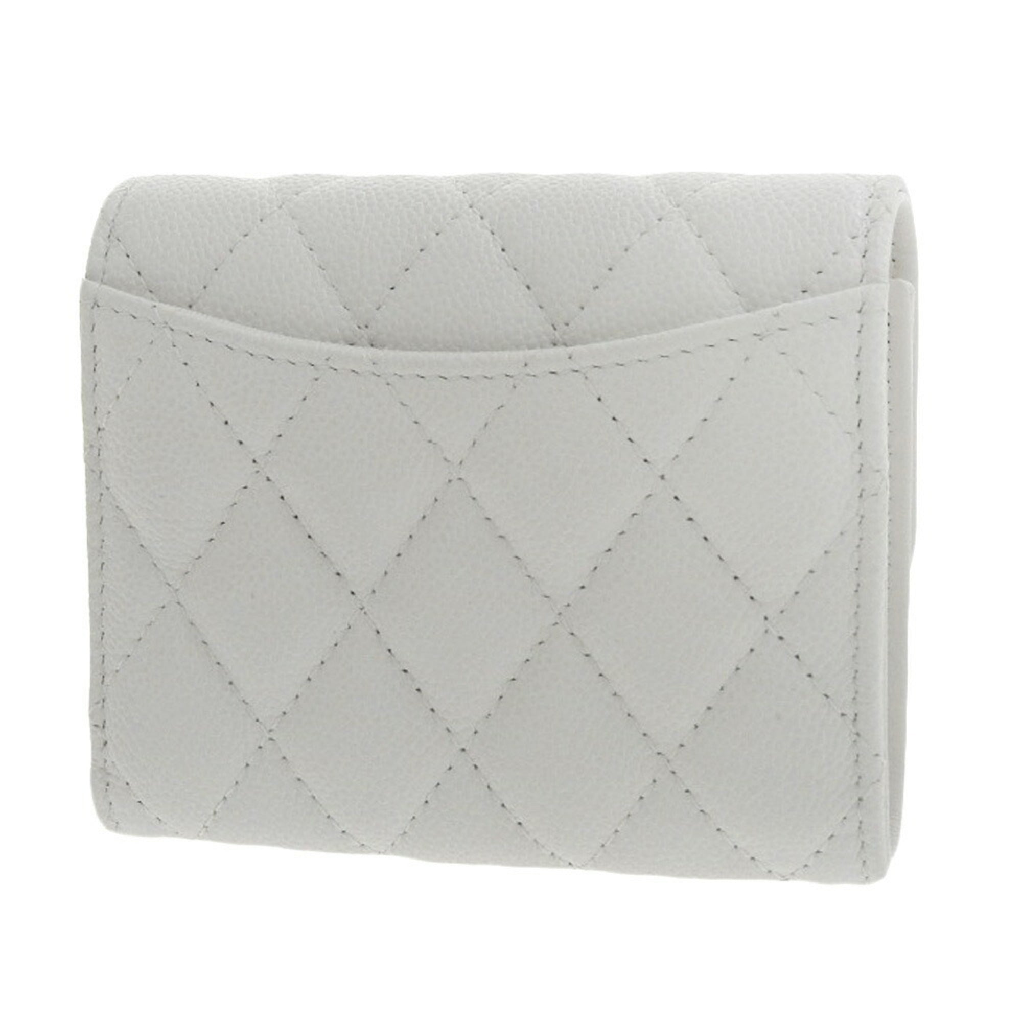 Chanel White Grained Calfskin Wallet (Tri-Fold) (Pre-Owned)