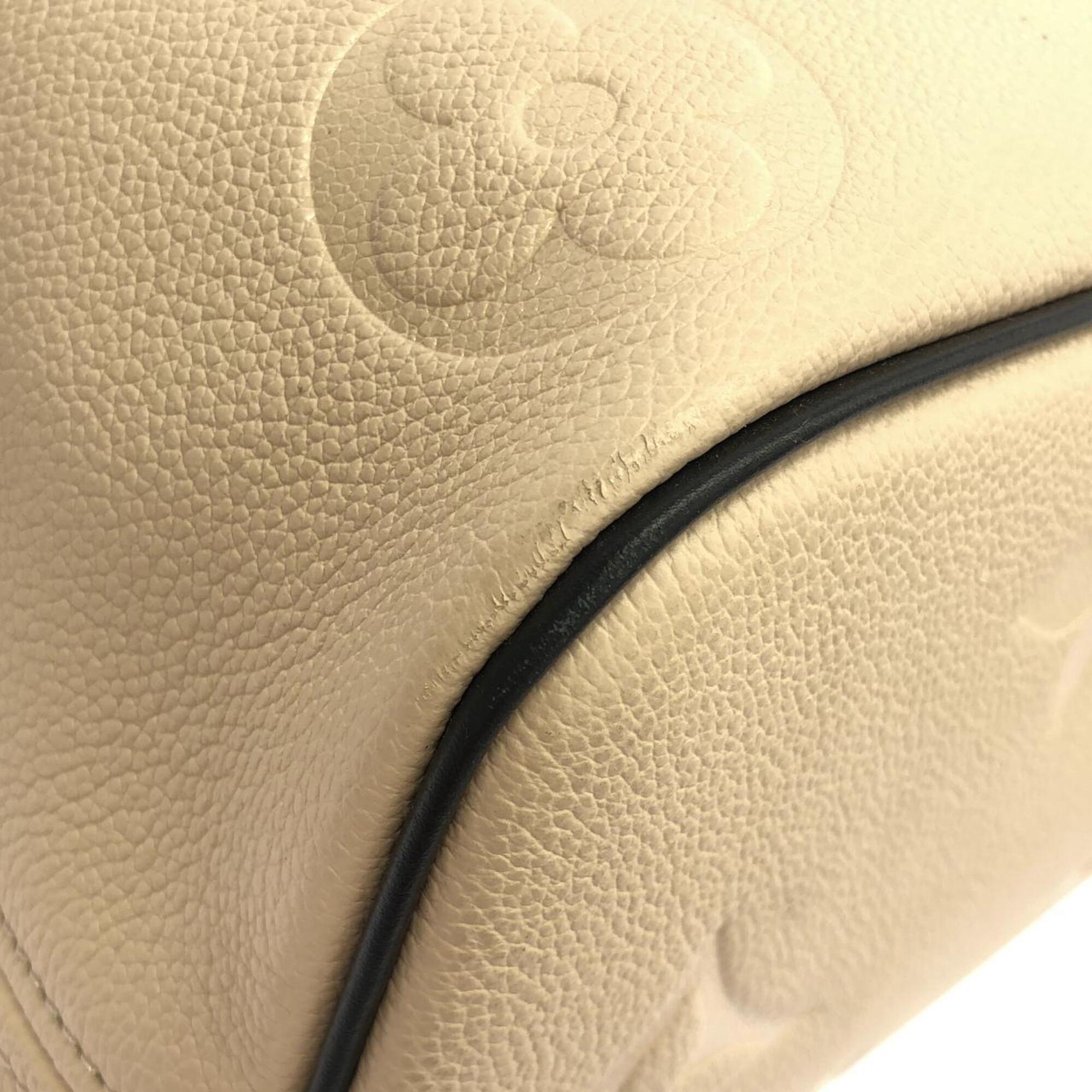 Louis Vuitton Gold Leather Handbag (Pre-Owned)