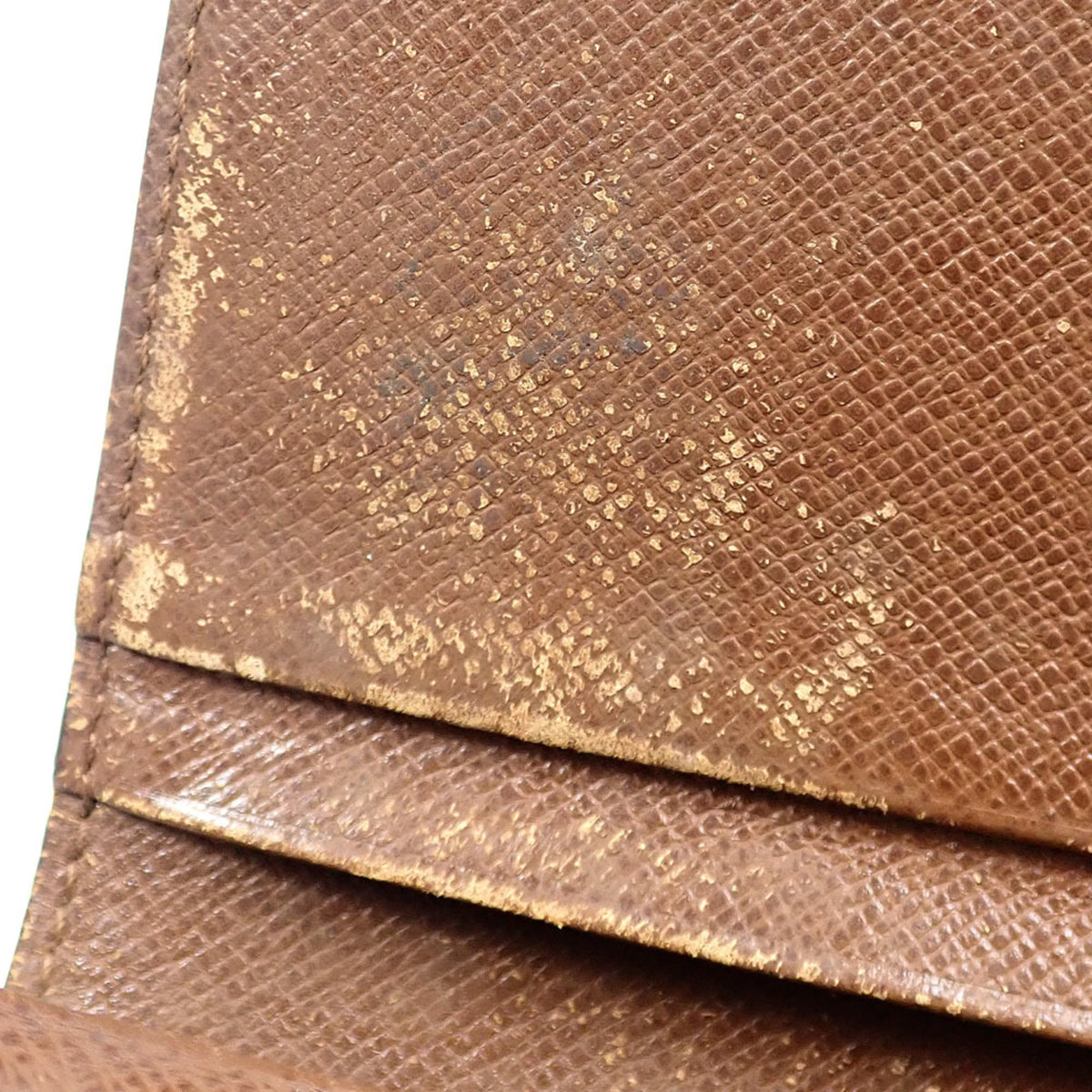 Louis Vuitton Monogram Monogram Monogram Wallet (Bi-Fold) (Pre-Owned)