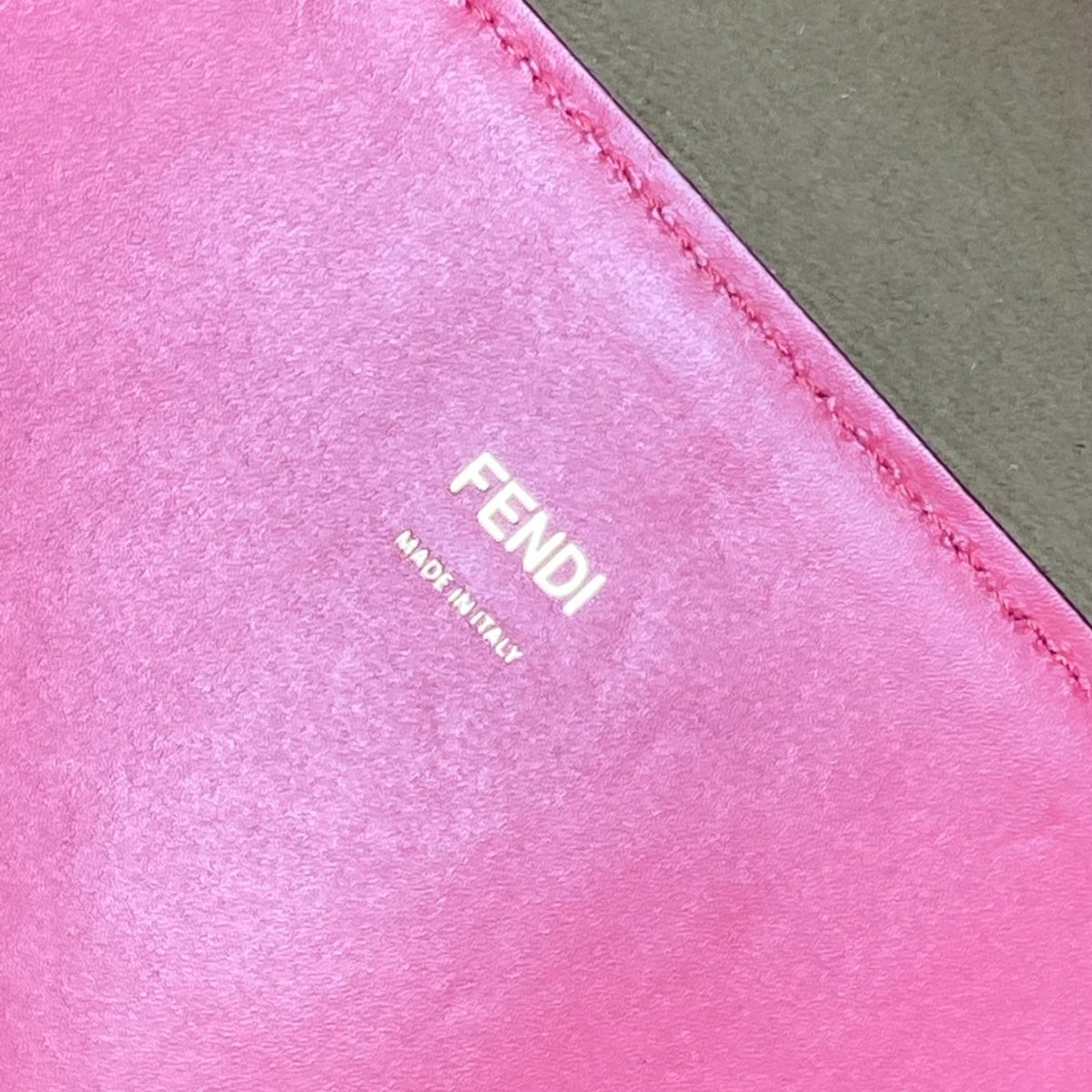 Fendi Pink Leather Tote Bag (Pre-Owned)