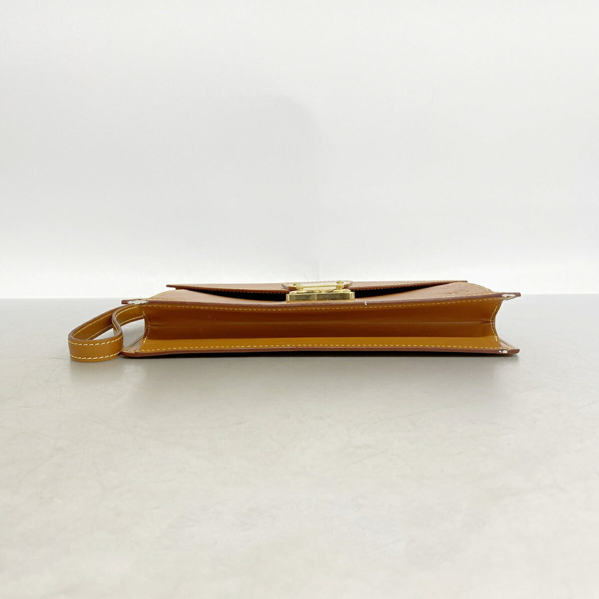Louis Vuitton Gold Cipango Clutch Bag (Pre-Owned)