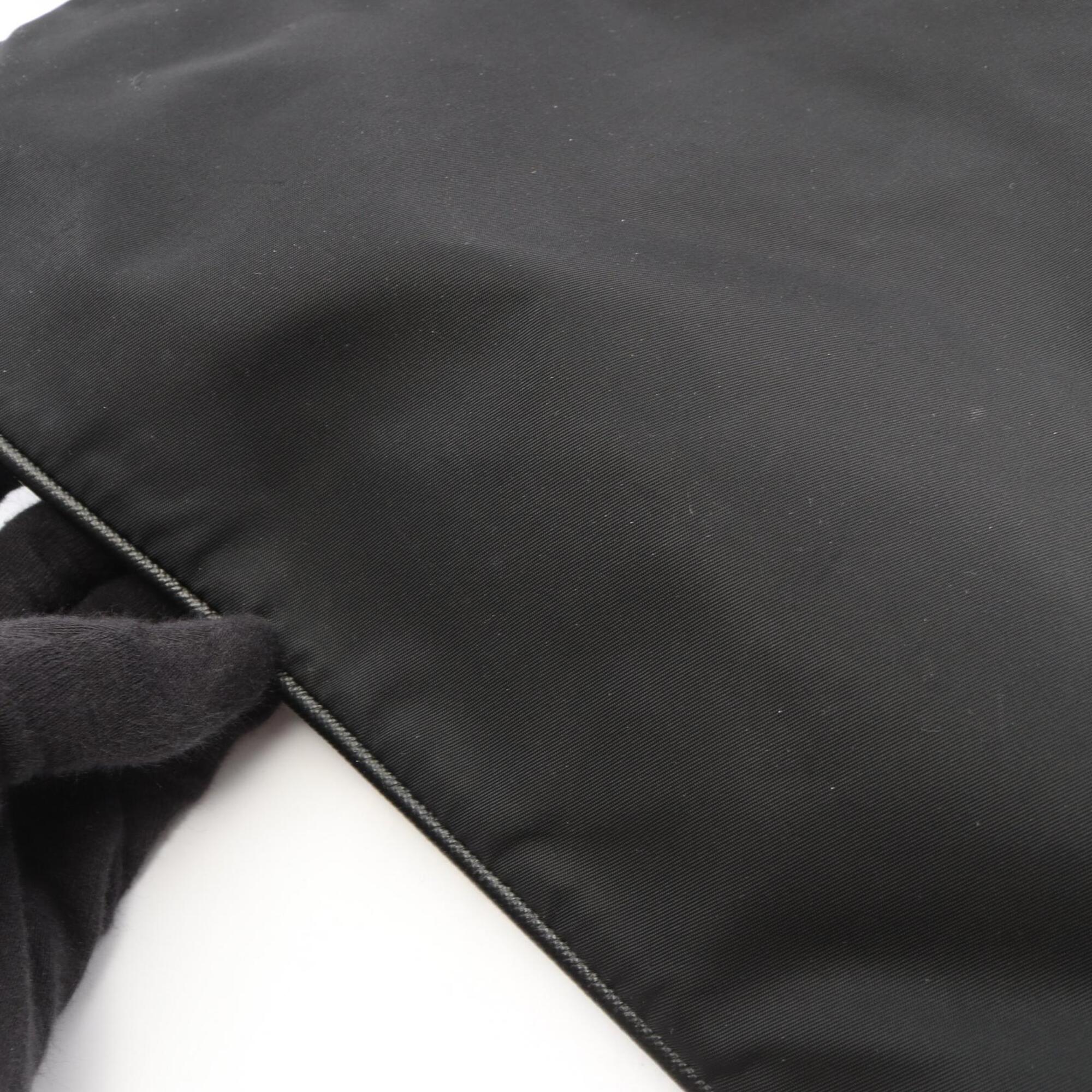 Prada Black Nylon Handbag Shoulder Bag (Pre-Owned)