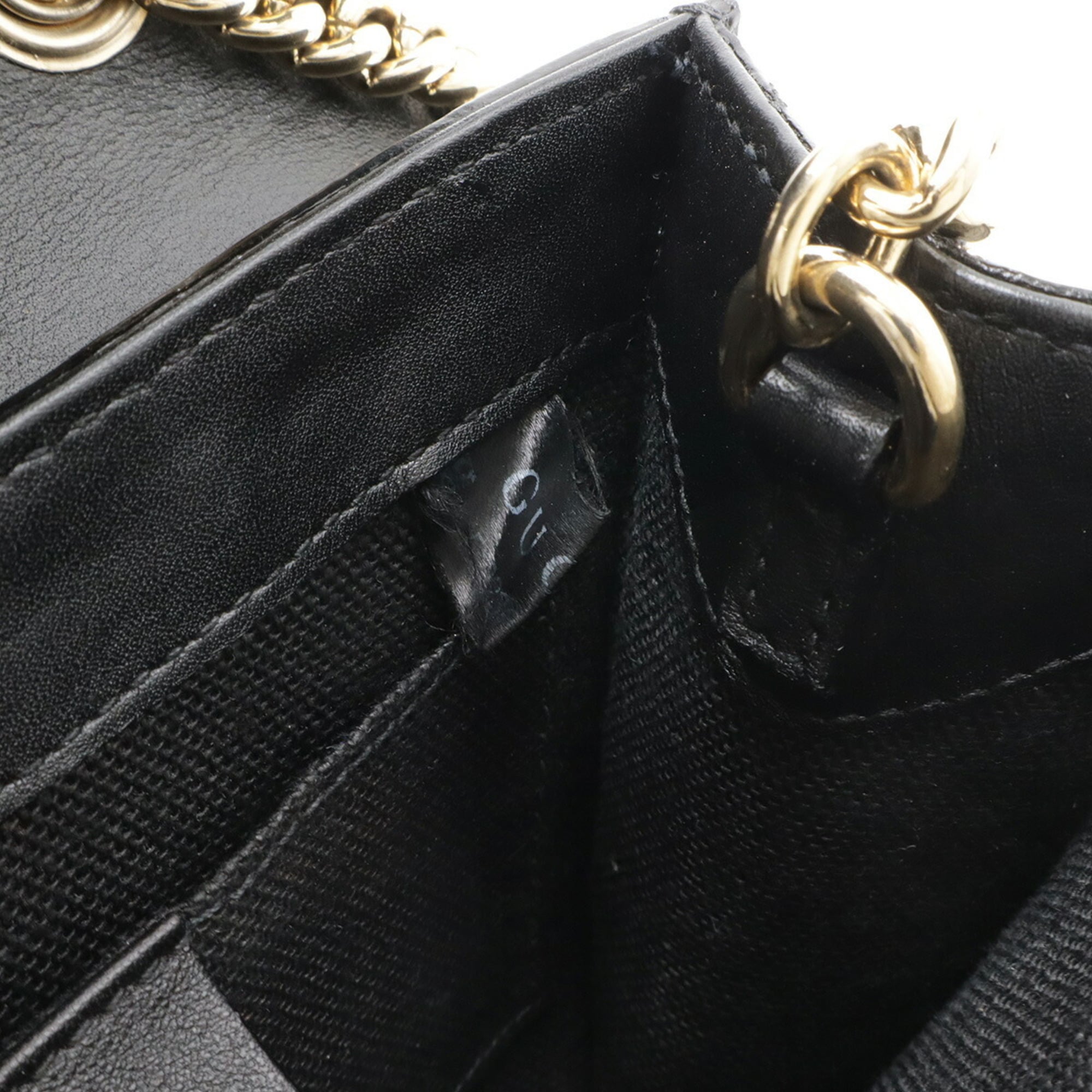 Gucci Black Leather Shoulder Bag (Pre-Owned)