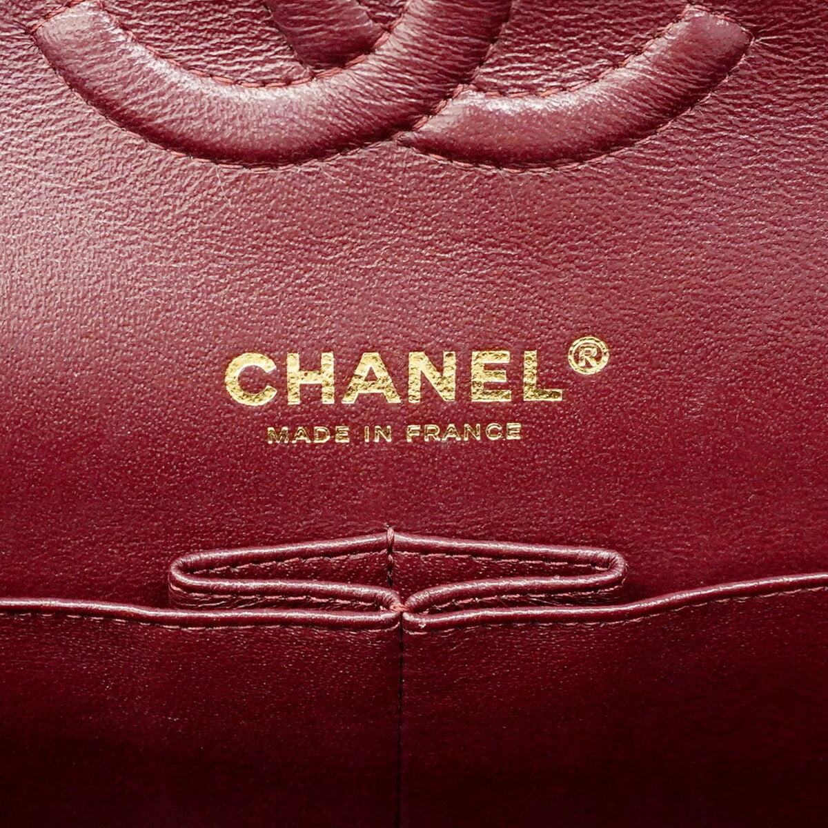 Chanel Black Grained Calfskin Shoulder Bag (Pre-Owned)