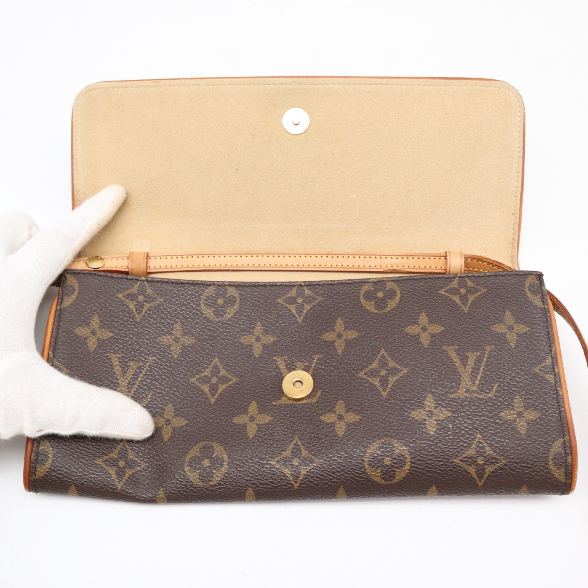 Louis Vuitton Beige Brown Monogram Coated Canvas Leather Pochette Shoulder Bag (Pre-Owned)